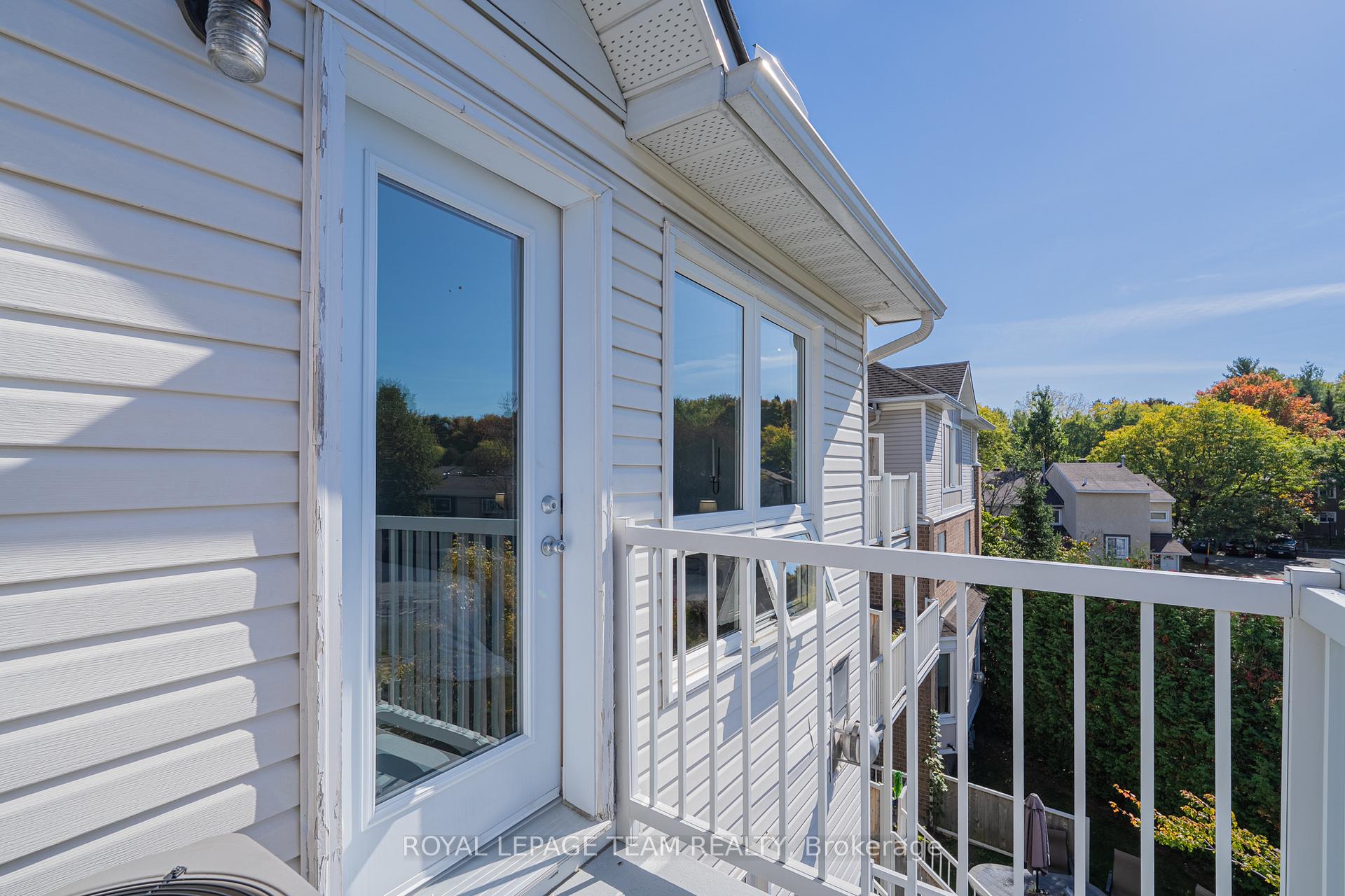 Photo 54 of 1650 Locksley Lane, Ottawa, Beaconwood — HOMEH