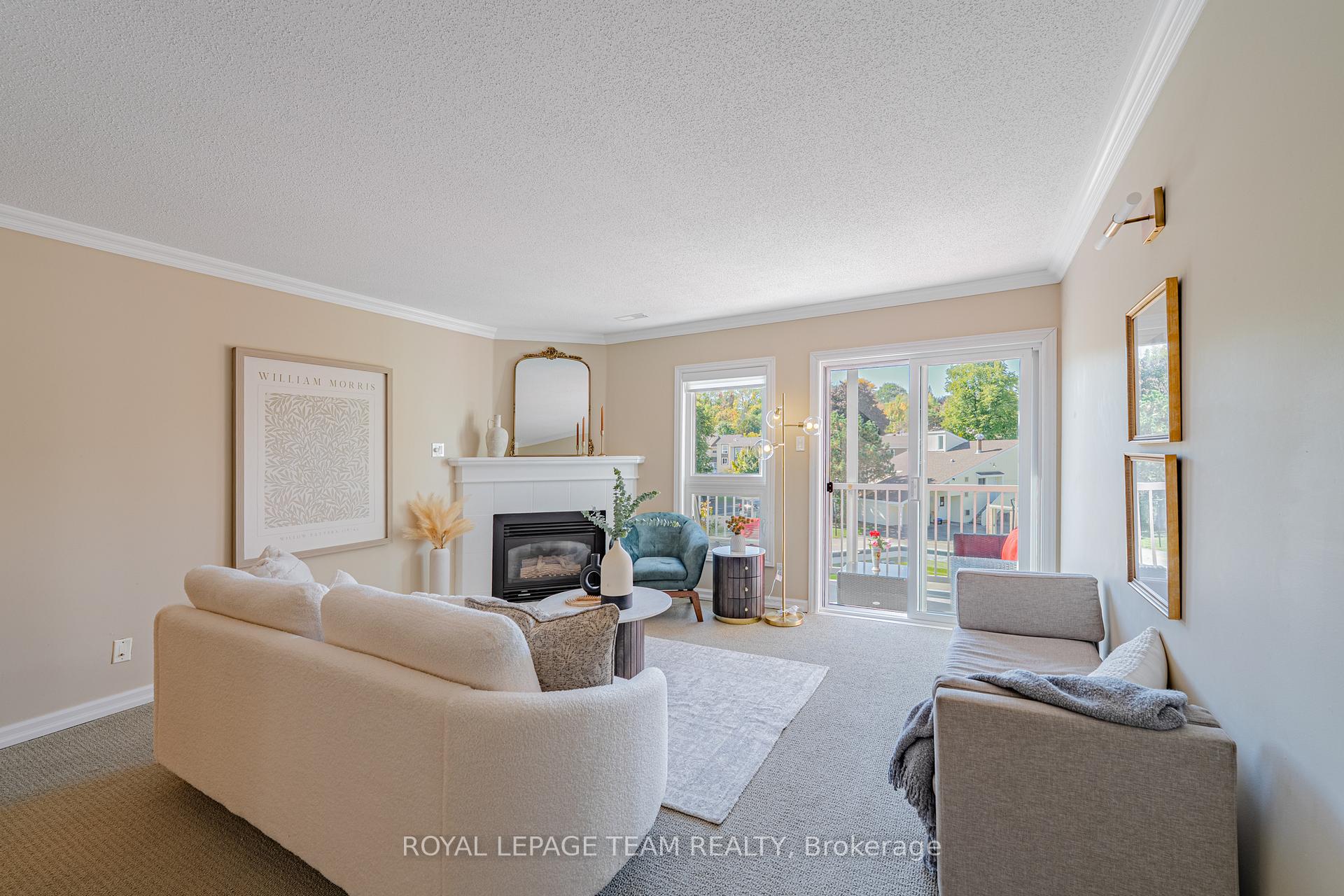 Photo 14 of 1650 Locksley Lane, Ottawa, Beaconwood — HOMEH