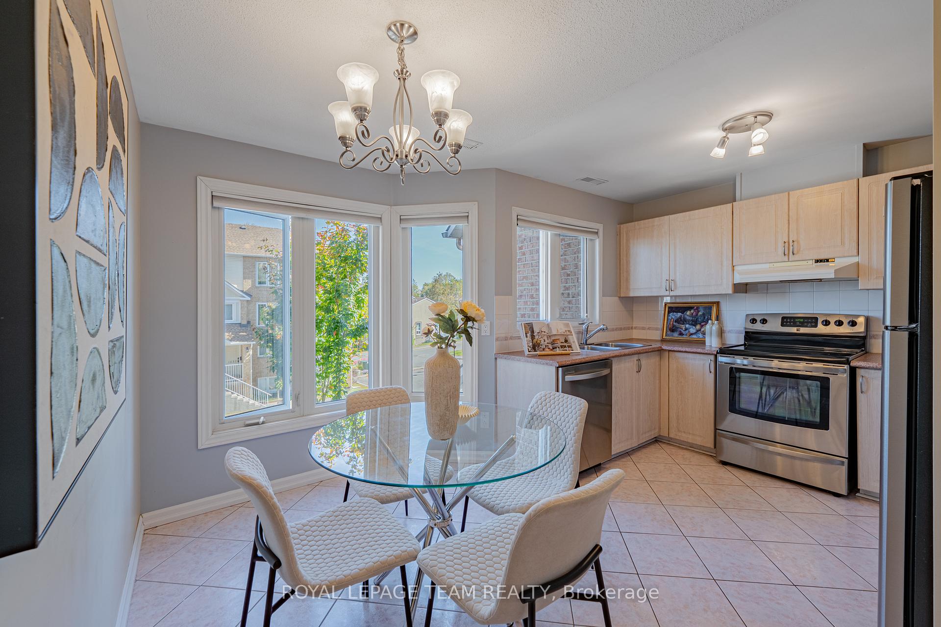 Photo 65 of 1650 Locksley Lane, Ottawa, Beaconwood — HOMEH