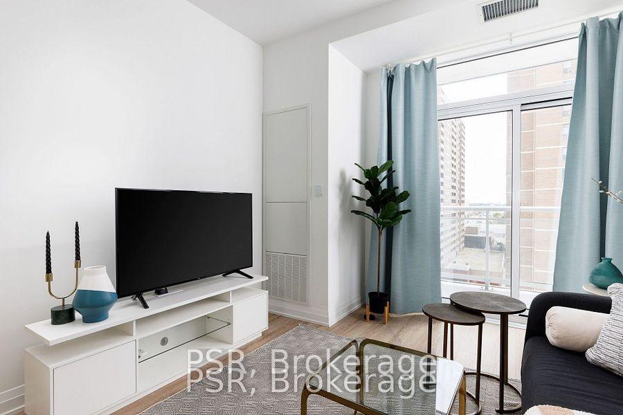 Photo 9 of Unit 807, 286 Main Street, Toronto, East End-Danforth — HOMEH