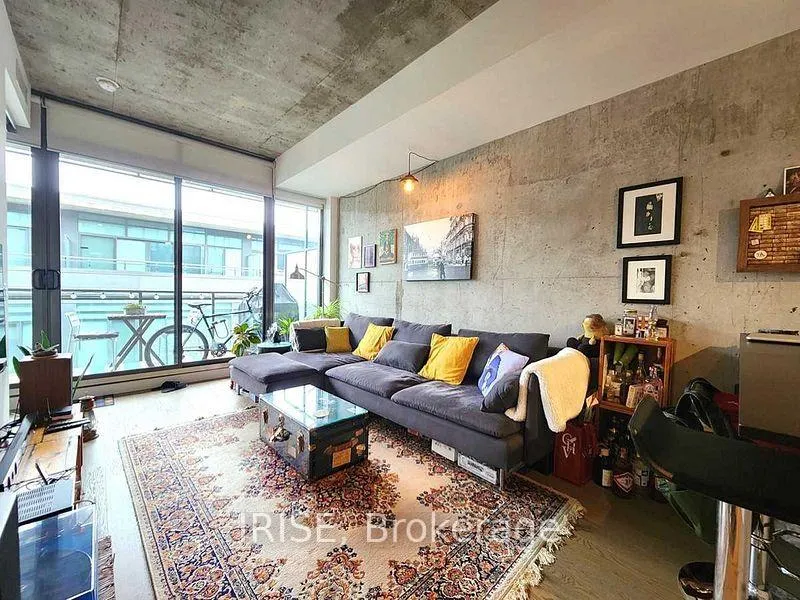 Photo 6 of Unit 813, 90 Broadview Avenue, Toronto, South Riverdale — HOMEH