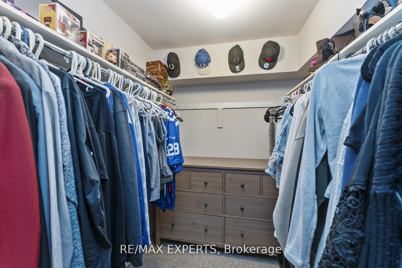 Photo 22 of Unit 403, 117 Edgehill Drive, Barrie, Letitia Heights — HOMEH
