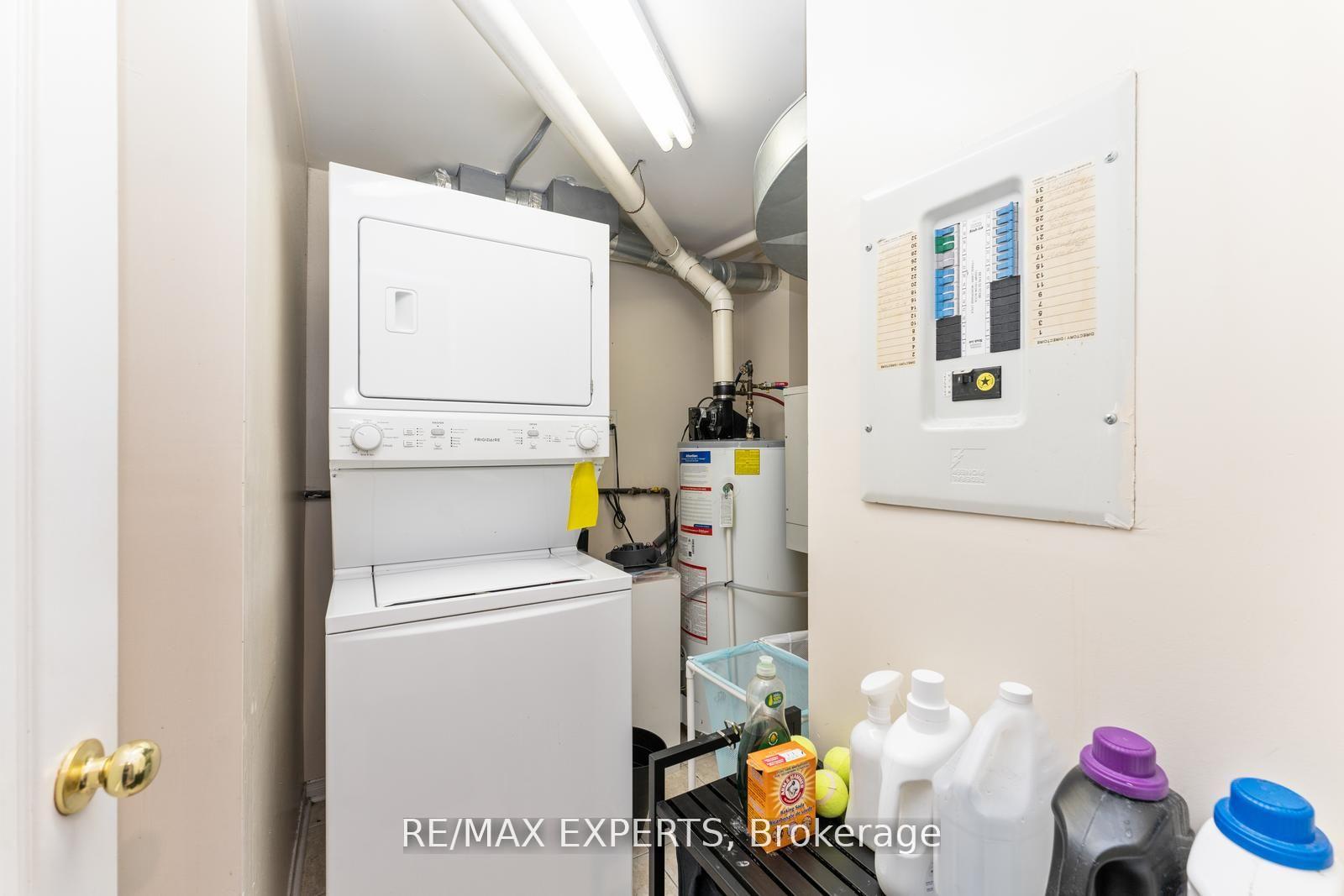 Photo 27 of Unit 403, 117 Edgehill Drive, Barrie, Letitia Heights — HOMEH