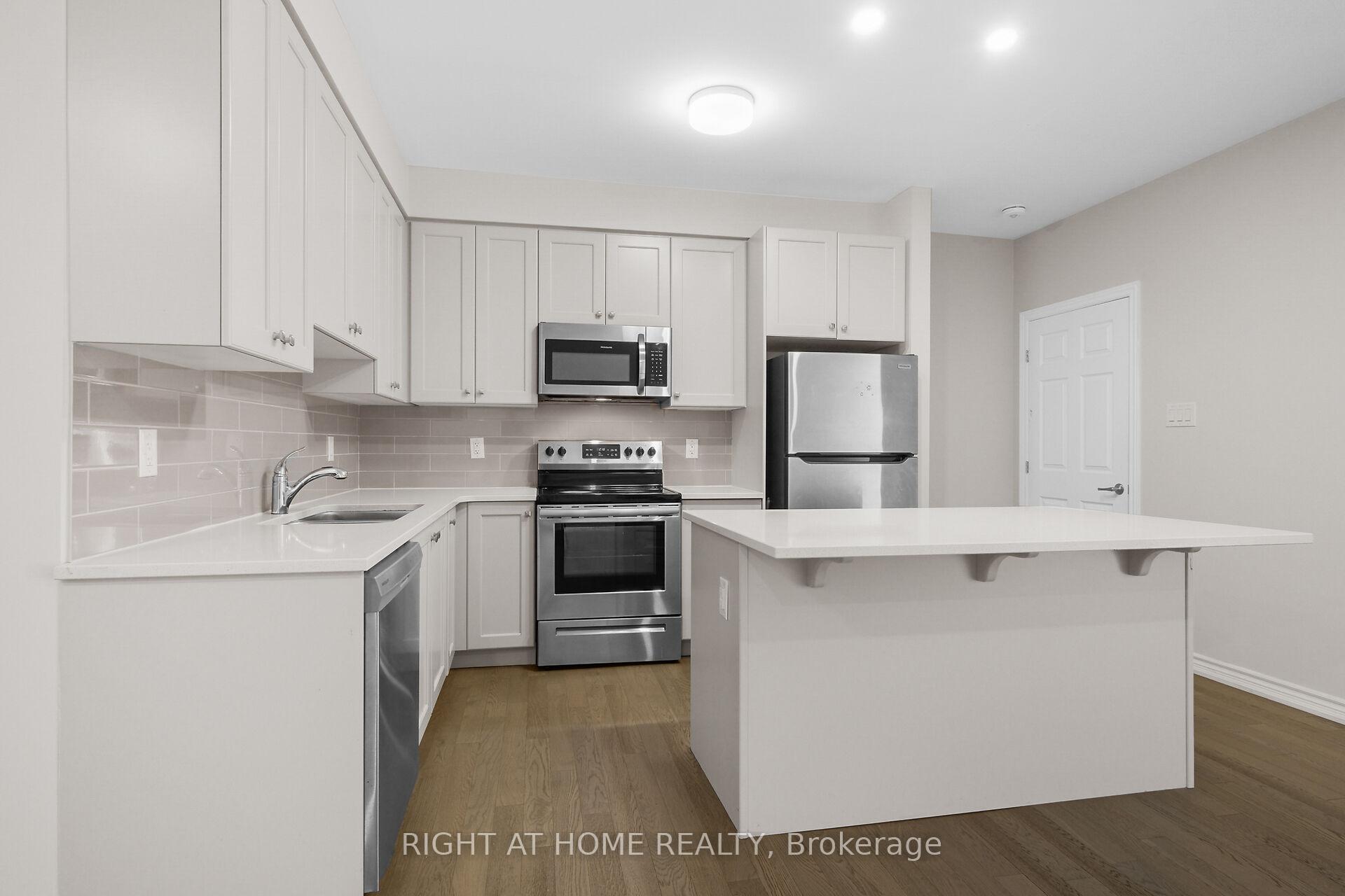 Photo 10 of 241 Zenith, Ottawa, Barrhaven - Half Moon Bay — HOMEH