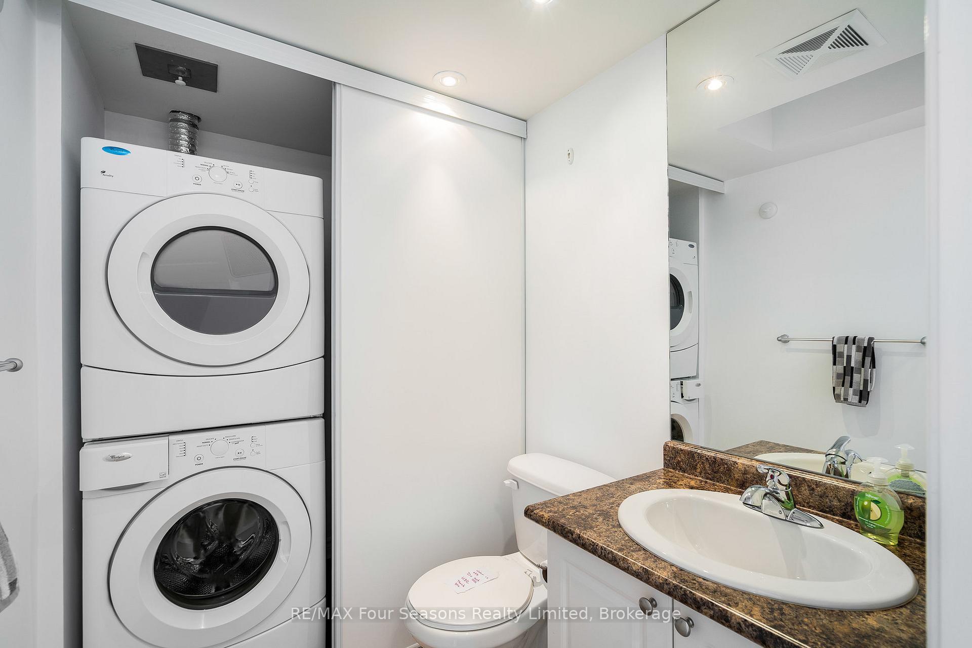 Photo 18 of Unit 302, 10 Brandy Lane Drive, Collingwood — HOMEH