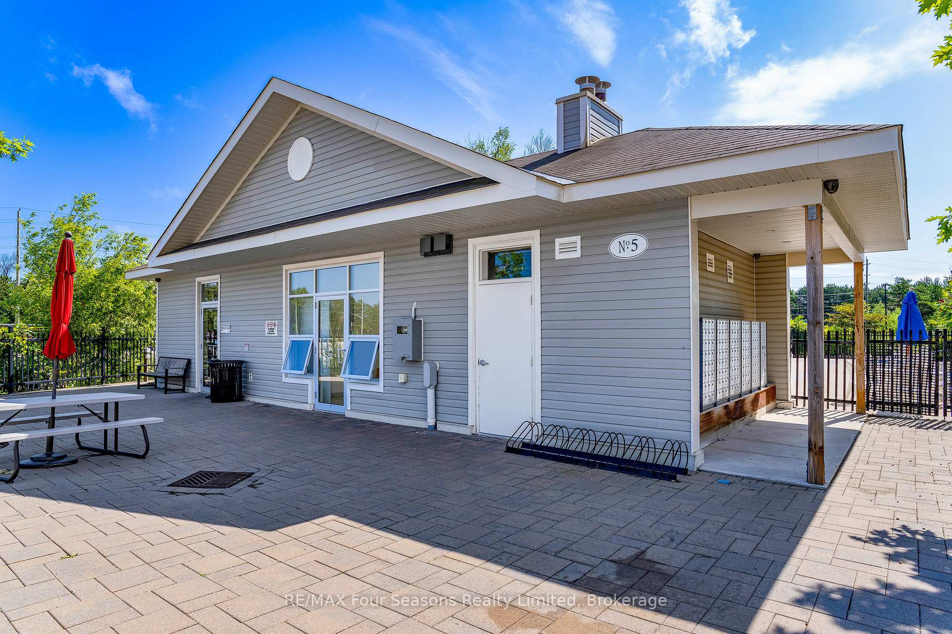 Photo 22 of Unit 302, 10 Brandy Lane Drive, Collingwood — HOMEH