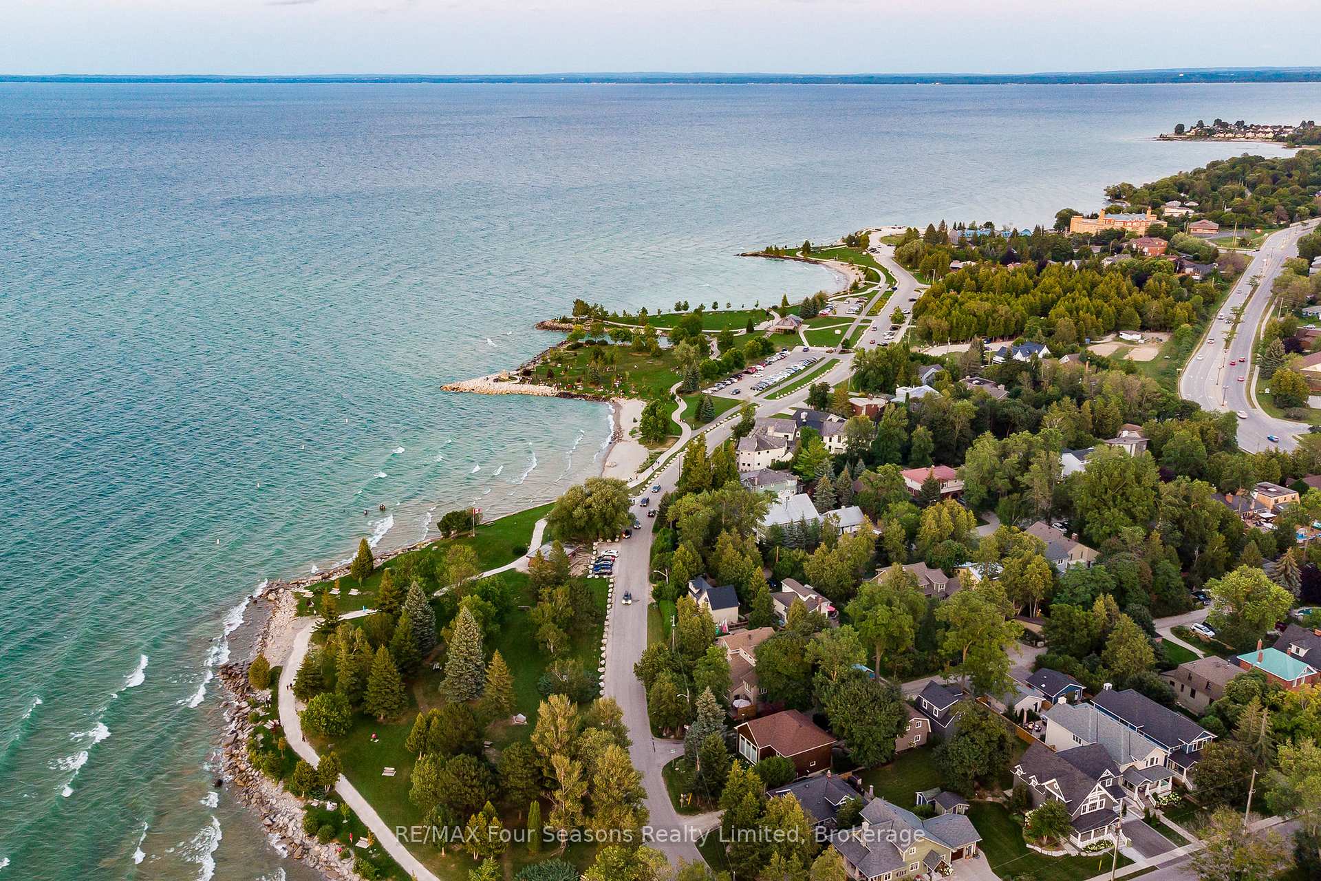 Photo 29 of Unit 302, 10 Brandy Lane Drive, Collingwood — HOMEH