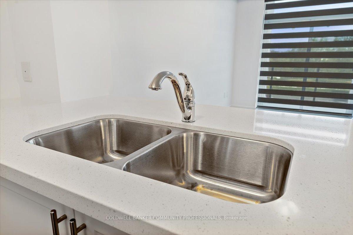 Photo 6 of Unit 210, 460 Dundas Street E, Hamilton, Waterdown — HOMEH