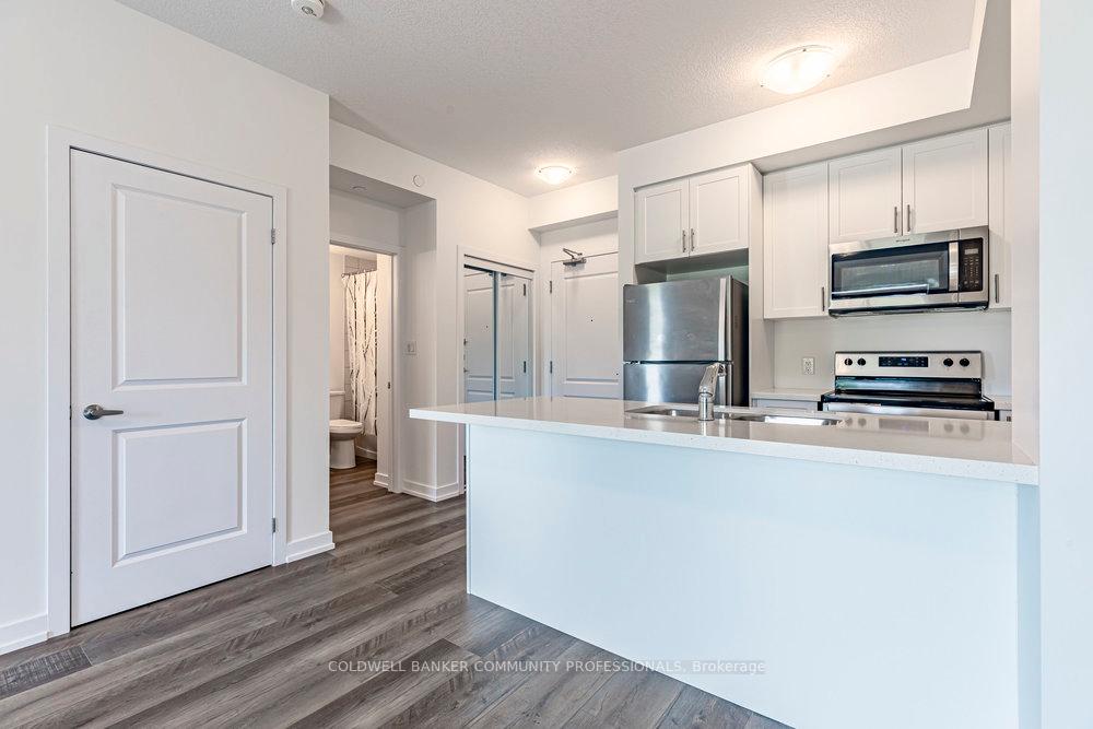 Photo 8 of Unit 210, 460 Dundas Street E, Hamilton, Waterdown — HOMEH