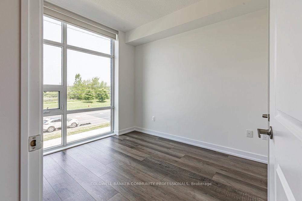 Photo 16 of Unit 210, 460 Dundas Street E, Hamilton, Waterdown — HOMEH