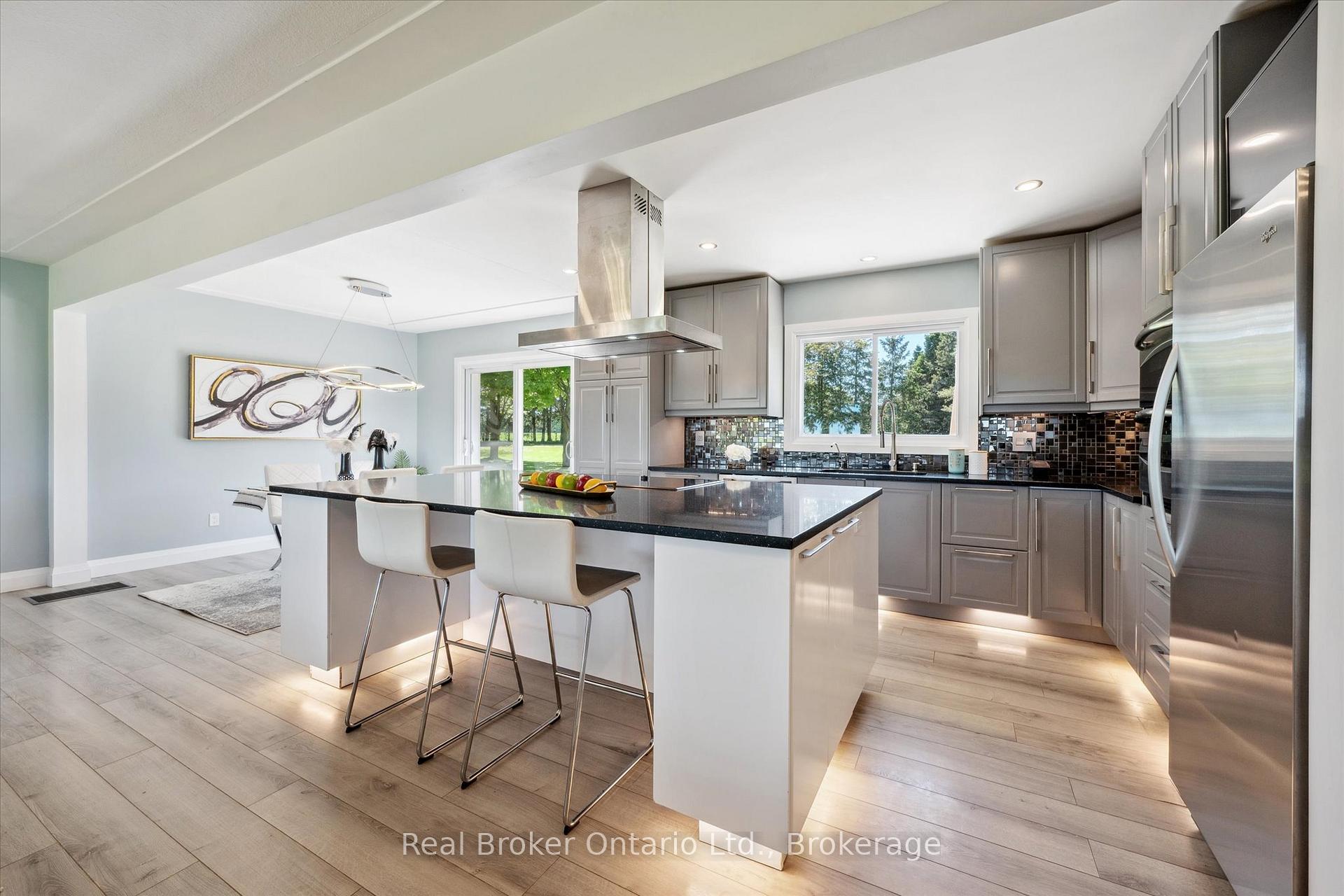 Photo 16 of 9435 Wellington Road 22, Erin, Rural Erin — HOMEH