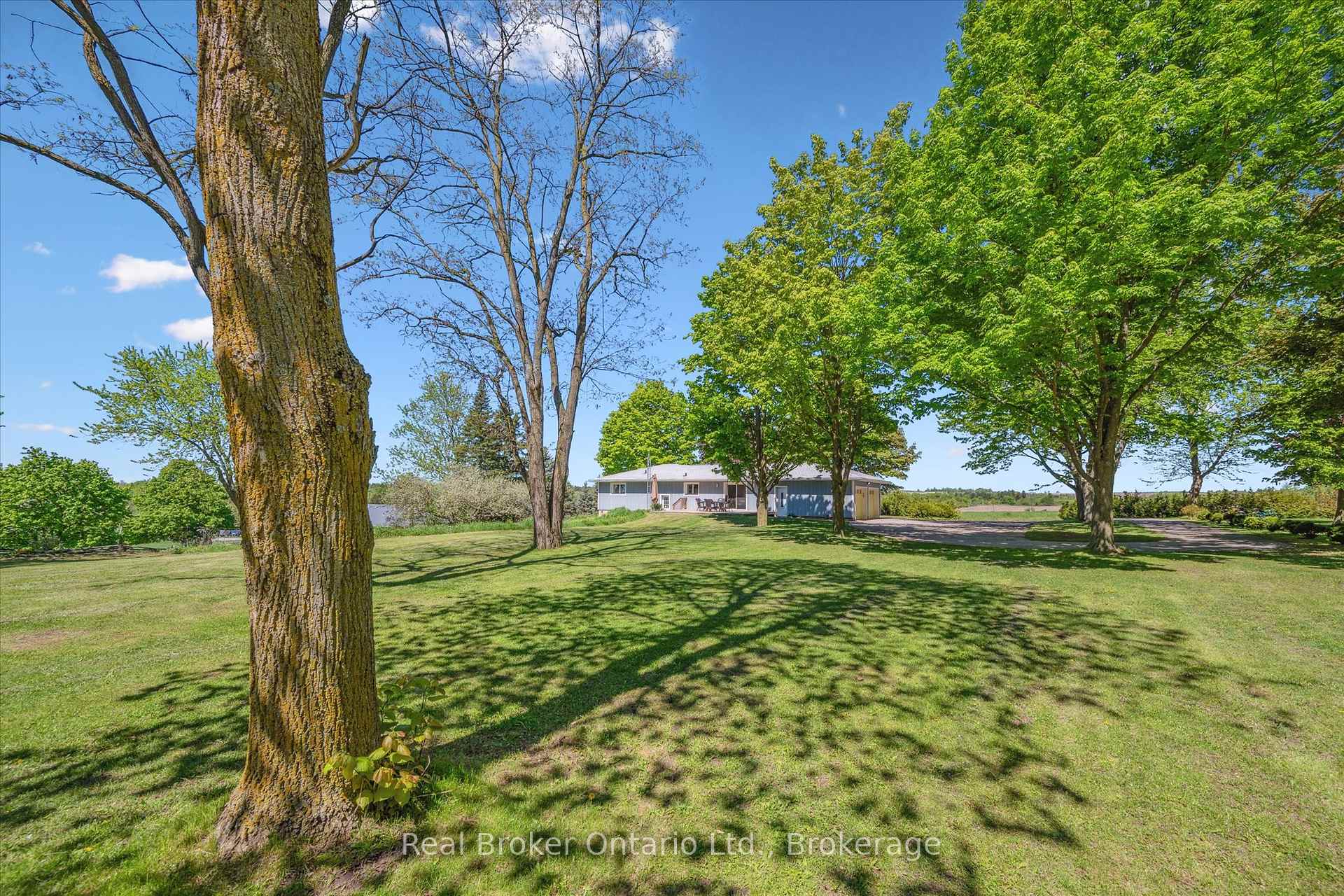 Photo 35 of 9435 Wellington Road 22, Erin, Rural Erin — HOMEH