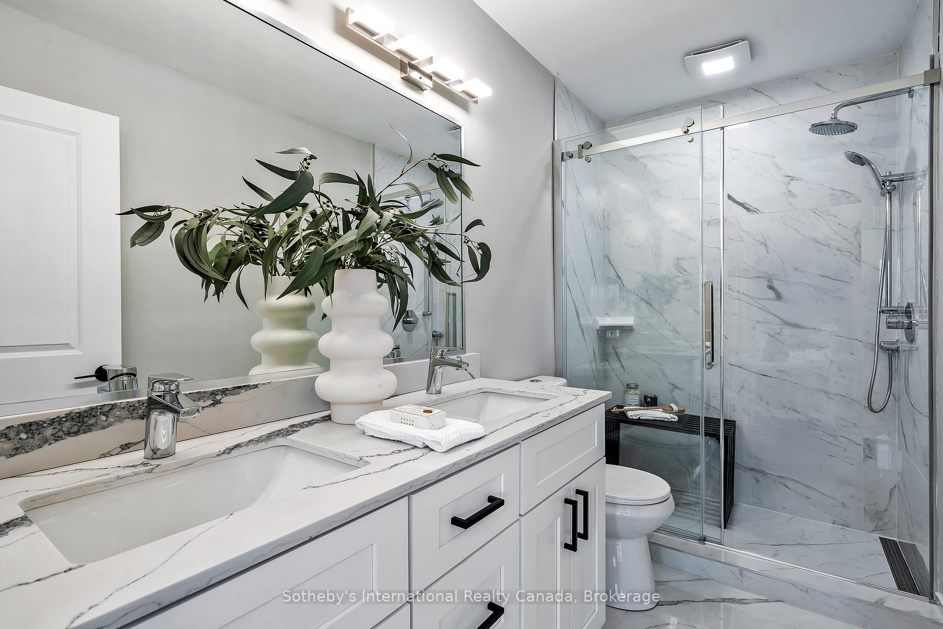 Photo 29 of 563 Oxbow Crescent, Collingwood — HOMEH