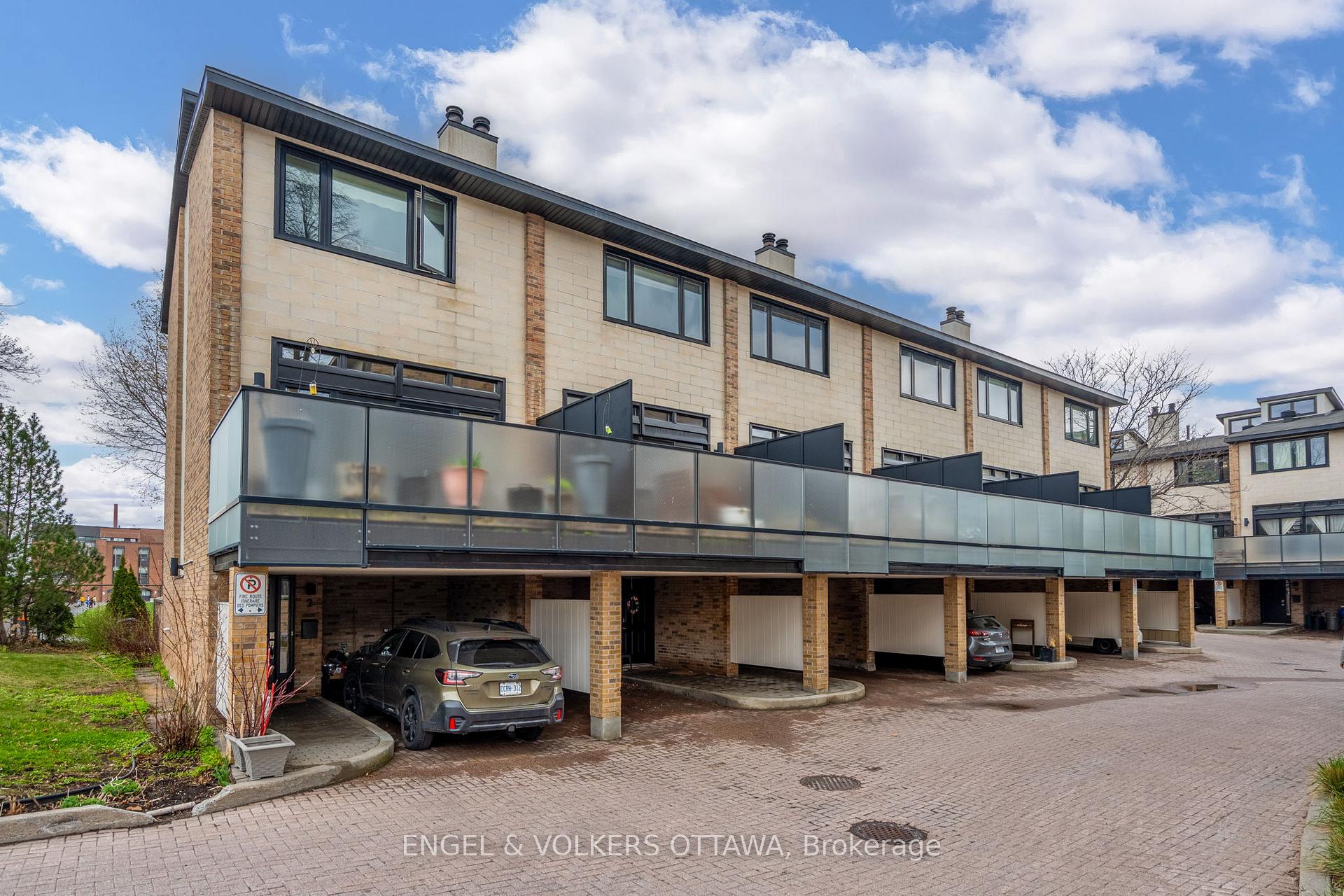 Photo 1 of Unit 6, 575 Old St Patrick Street, Ottawa, Lower Town — HOMEH