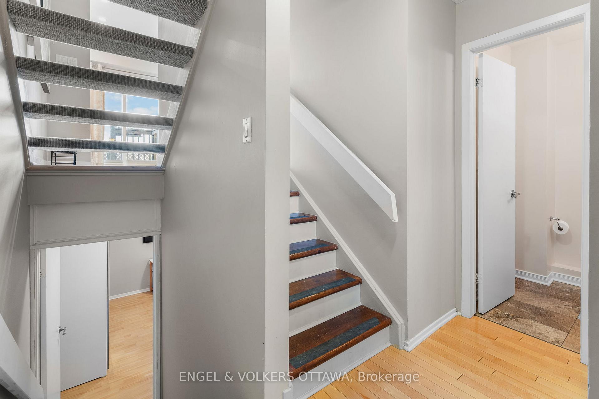 Photo 3 of Unit 6, 575 Old St Patrick Street, Ottawa, Lower Town — HOMEH