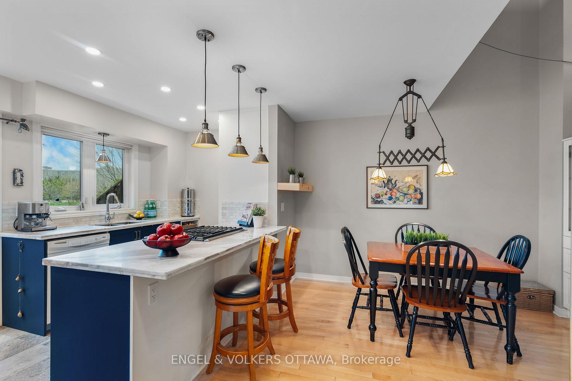 Photo 9 of Unit 6, 575 Old St Patrick Street, Ottawa, Lower Town — HOMEH