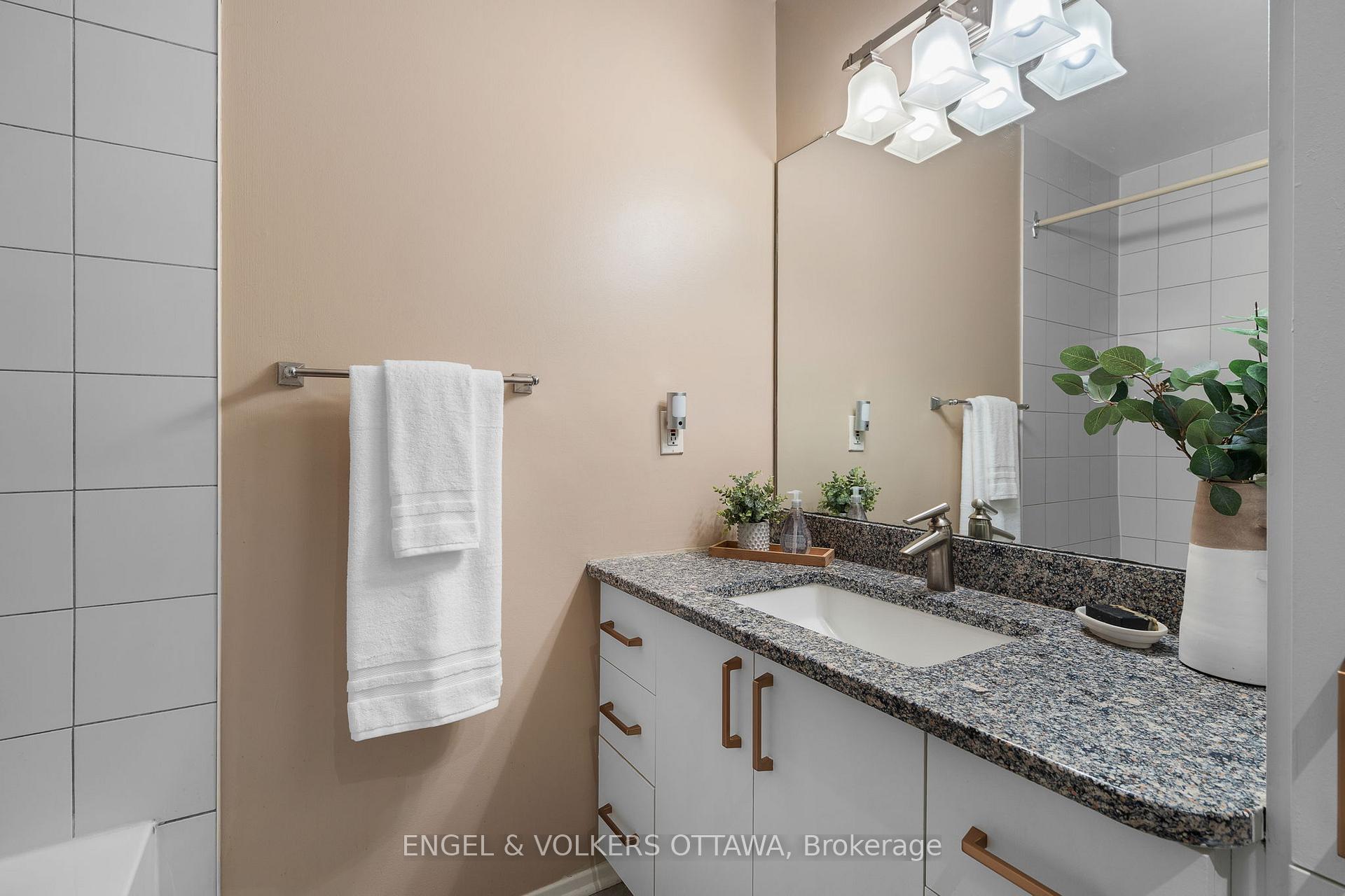 Photo 22 of Unit 6, 575 Old St Patrick Street, Ottawa, Lower Town — HOMEH