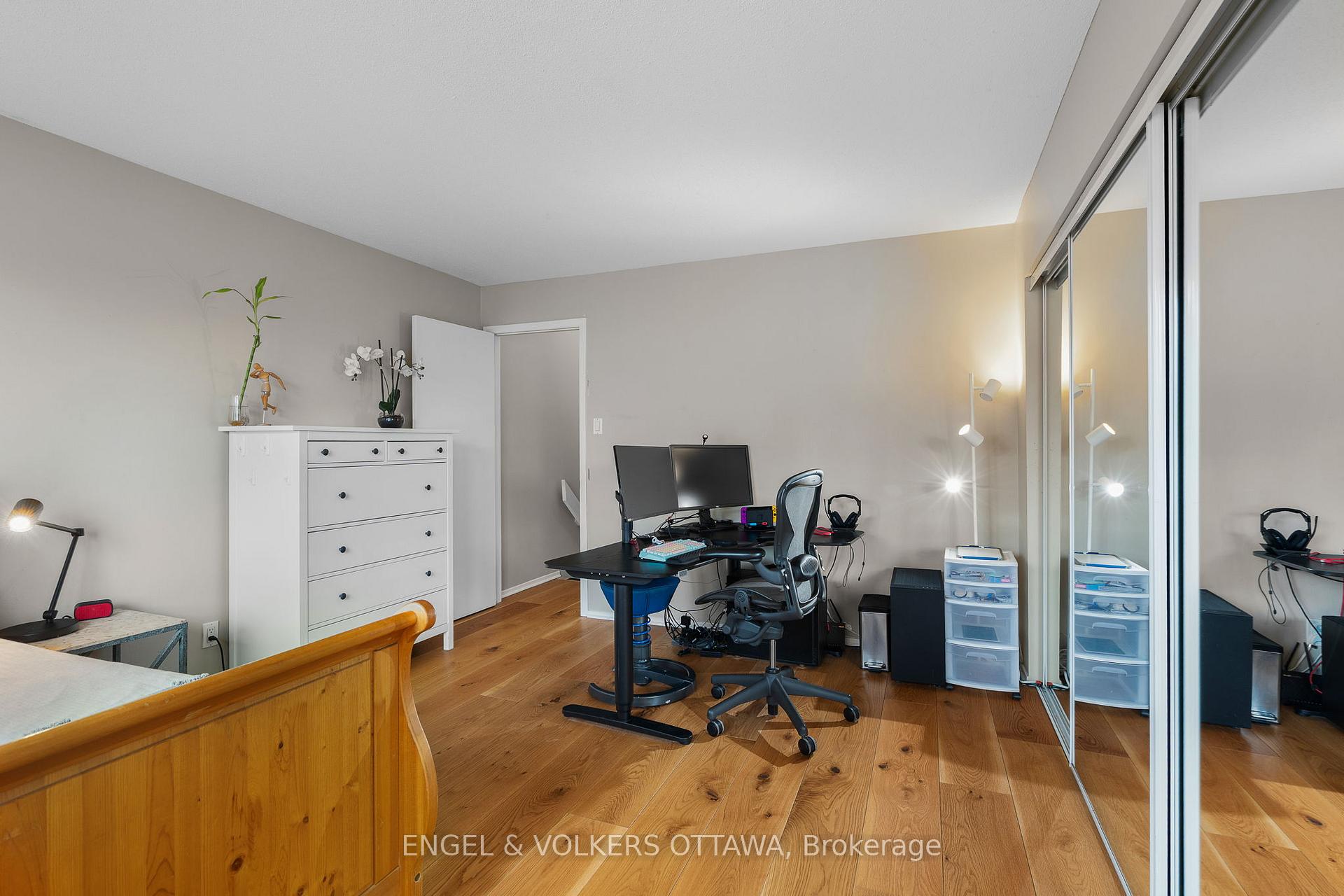 Photo 25 of Unit 6, 575 Old St Patrick Street, Ottawa, Lower Town — HOMEH