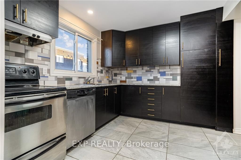 Photo 3 of Unit 8, 1821 Walkley Road, Ottawa, Guildwood Estates - Urbandale Acres — HOMEH