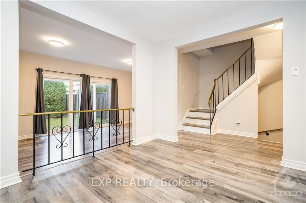 Photo 4 of Unit 8, 1821 Walkley Road, Ottawa, Guildwood Estates - Urbandale Acres — HOMEH