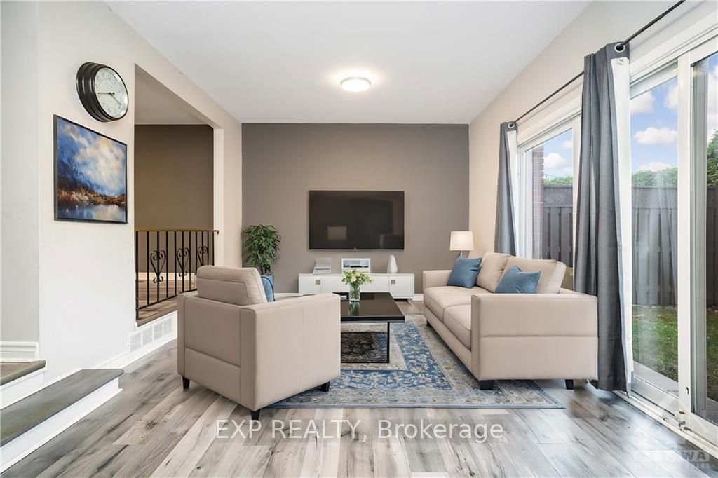 Photo 6 of Unit 8, 1821 Walkley Road, Ottawa, Guildwood Estates - Urbandale Acres — HOMEH