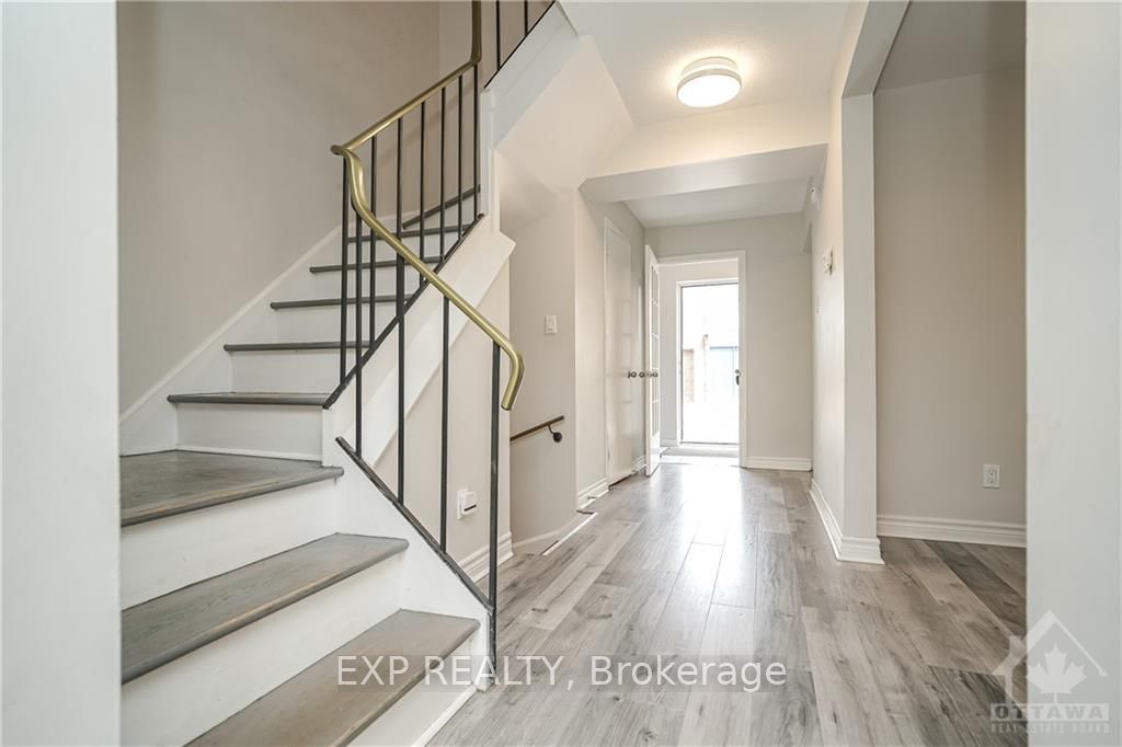 Photo 9 of Unit 8, 1821 Walkley Road, Ottawa, Guildwood Estates - Urbandale Acres — HOMEH