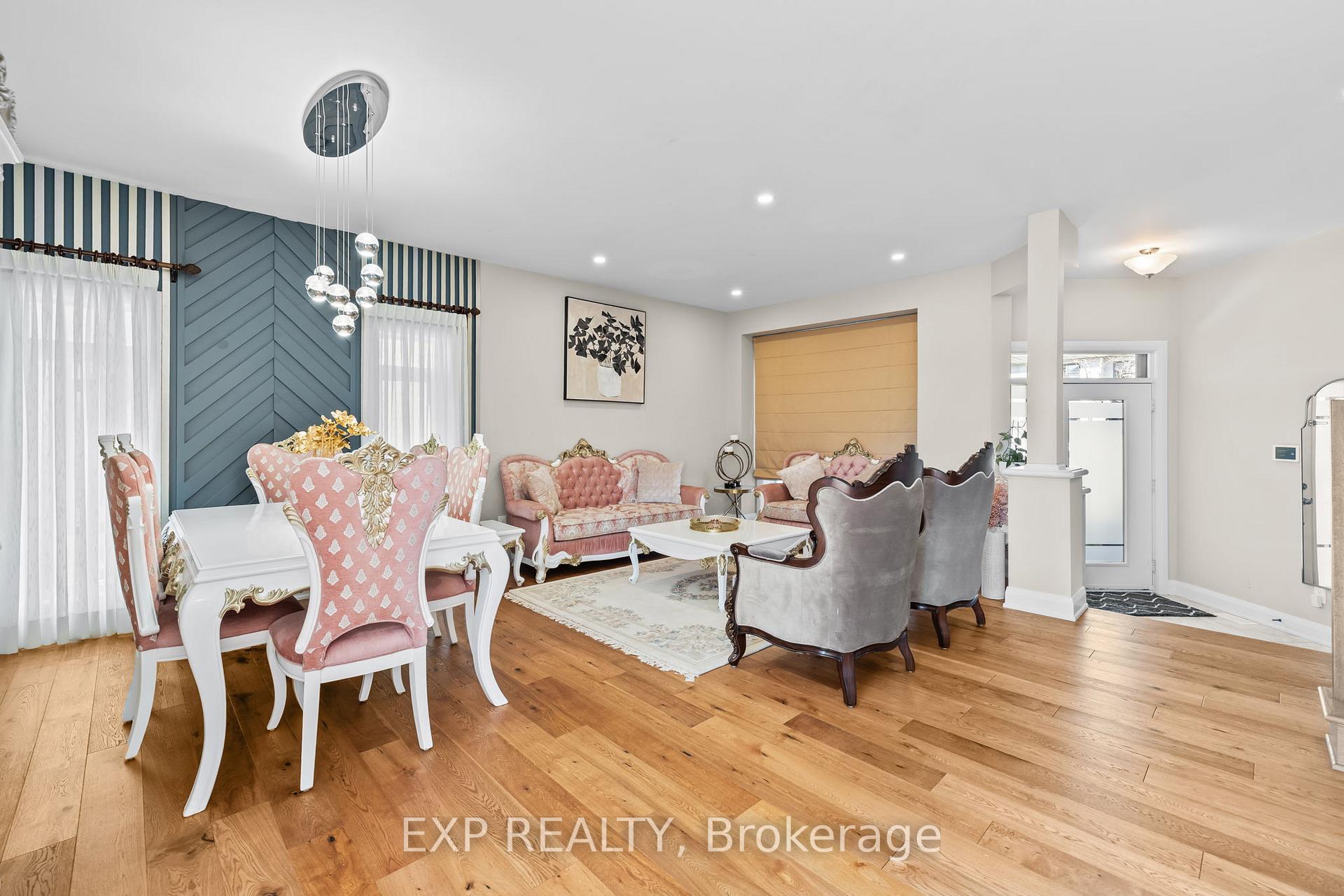 Photo 16 of 320 Serenade Crescent, Ottawa, Riverside South/Gloucester Glen — HOMEH