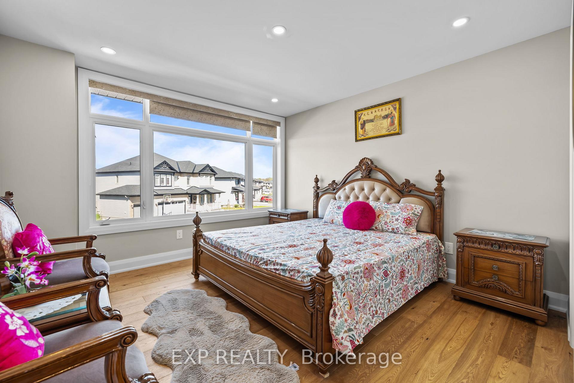 Photo 21 of 320 Serenade Crescent, Ottawa, Riverside South/Gloucester Glen — HOMEH