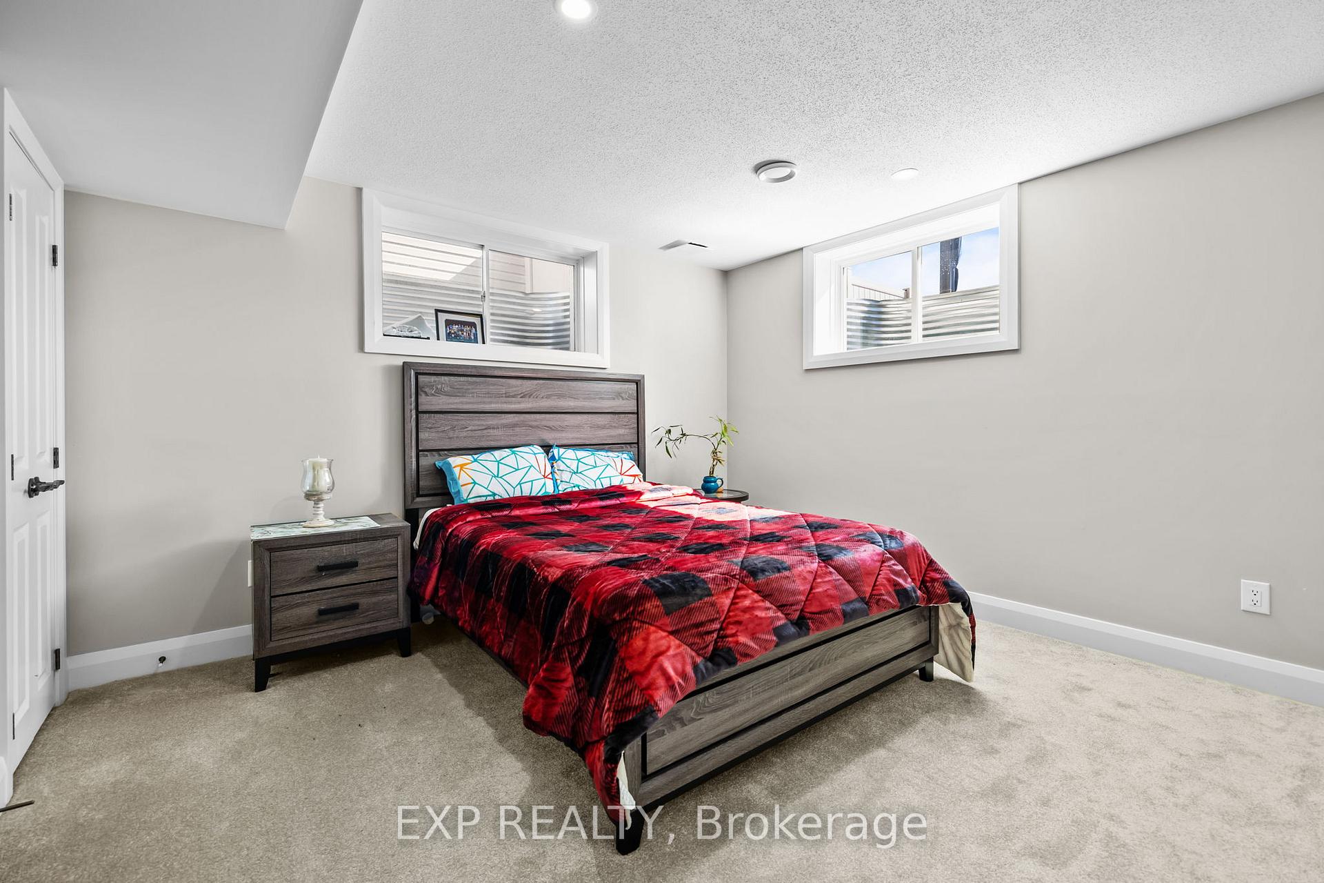 Photo 34 of 320 Serenade Crescent, Ottawa, Riverside South/Gloucester Glen — HOMEH