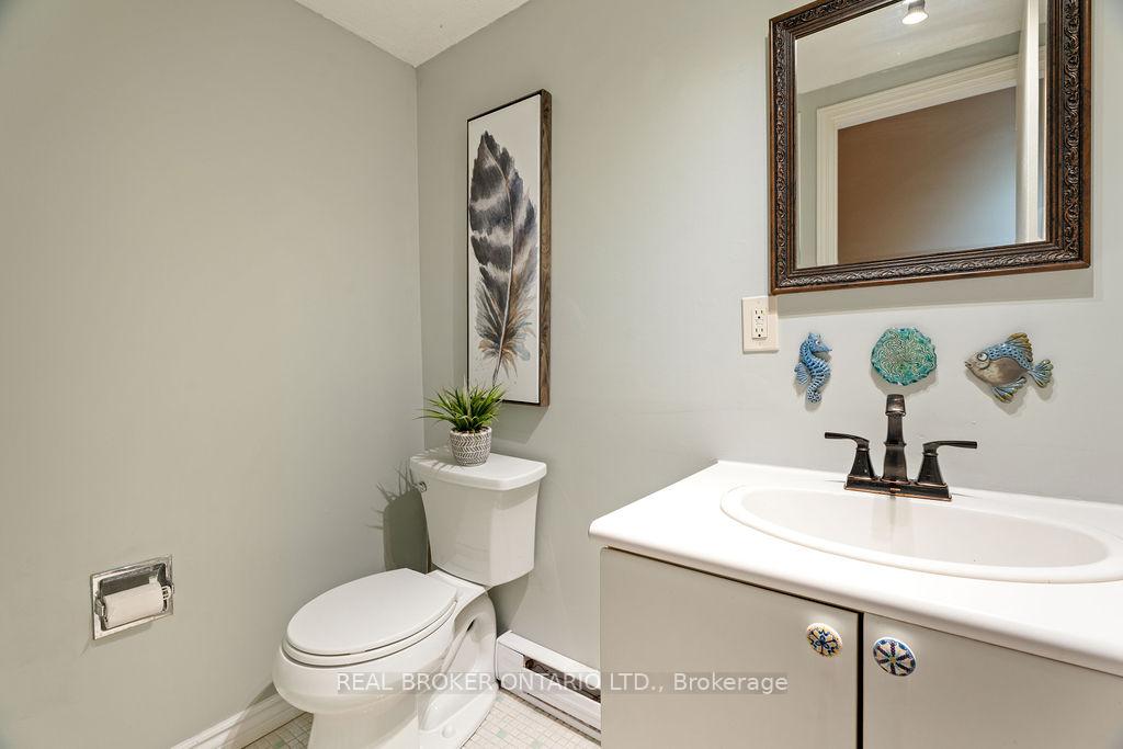 Photo 15 of Unit 3, 20 Kempster Avenue, Ottawa, Britannia — HOMEH