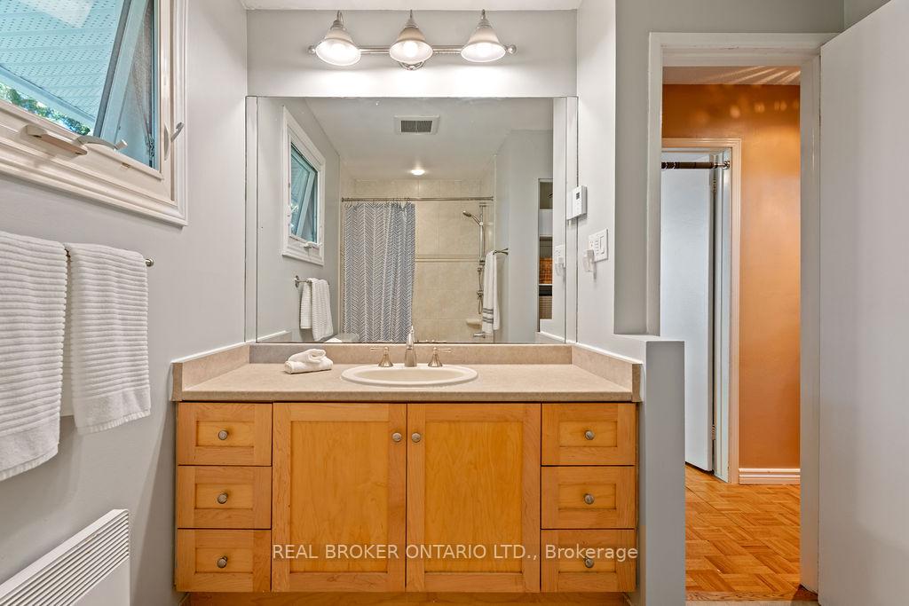 Photo 25 of Unit 3, 20 Kempster Avenue, Ottawa, Britannia — HOMEH