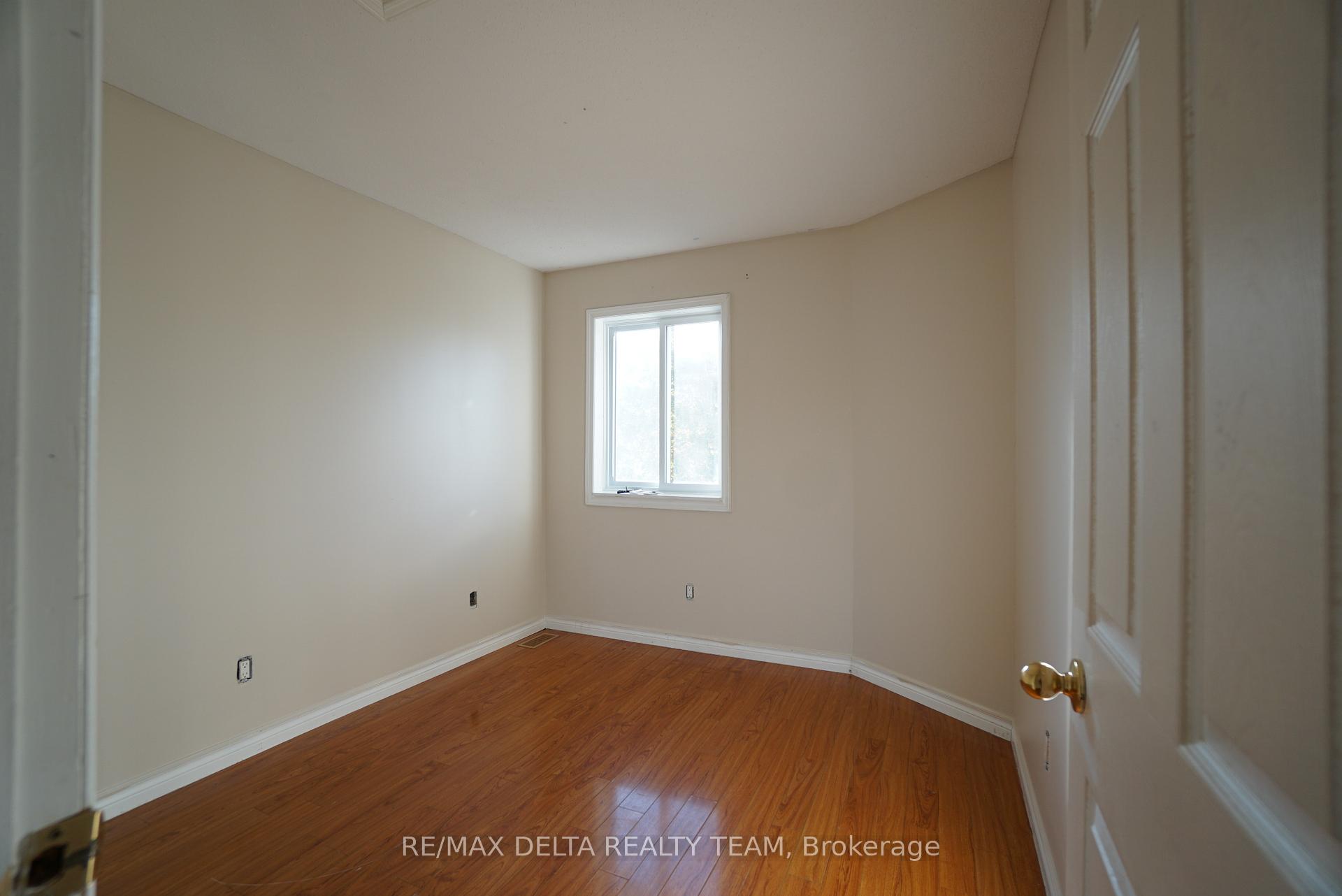 Photo 29 of 5 Stamford Private, Ottawa, Hunt Club Park/Greenboro — HOMEH