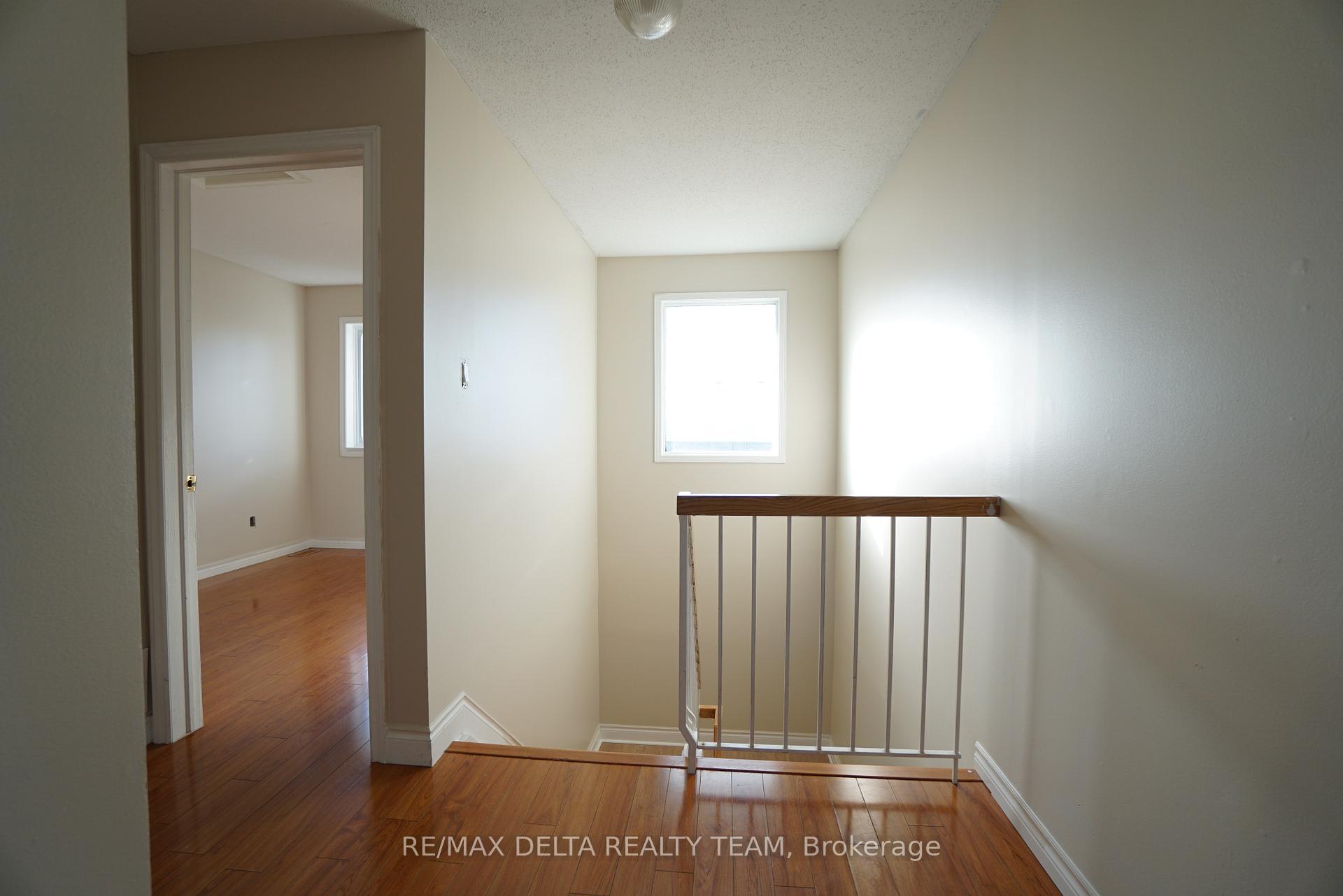 Photo 33 of 5 Stamford Private, Ottawa, Hunt Club Park/Greenboro — HOMEH