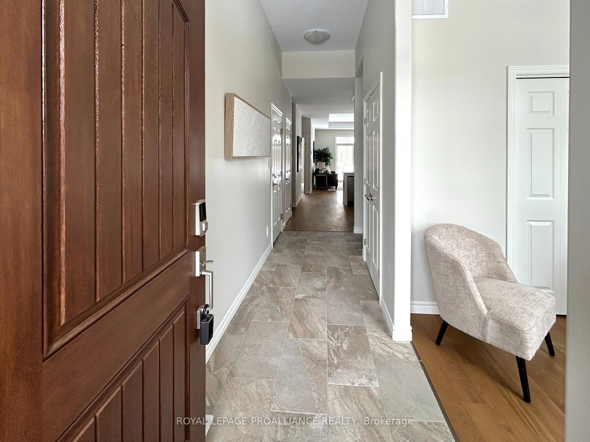 Photo 2 of Unit 8, 99 Cloverleaf Drive, Belleville, Thurlow Ward — HOMEH
