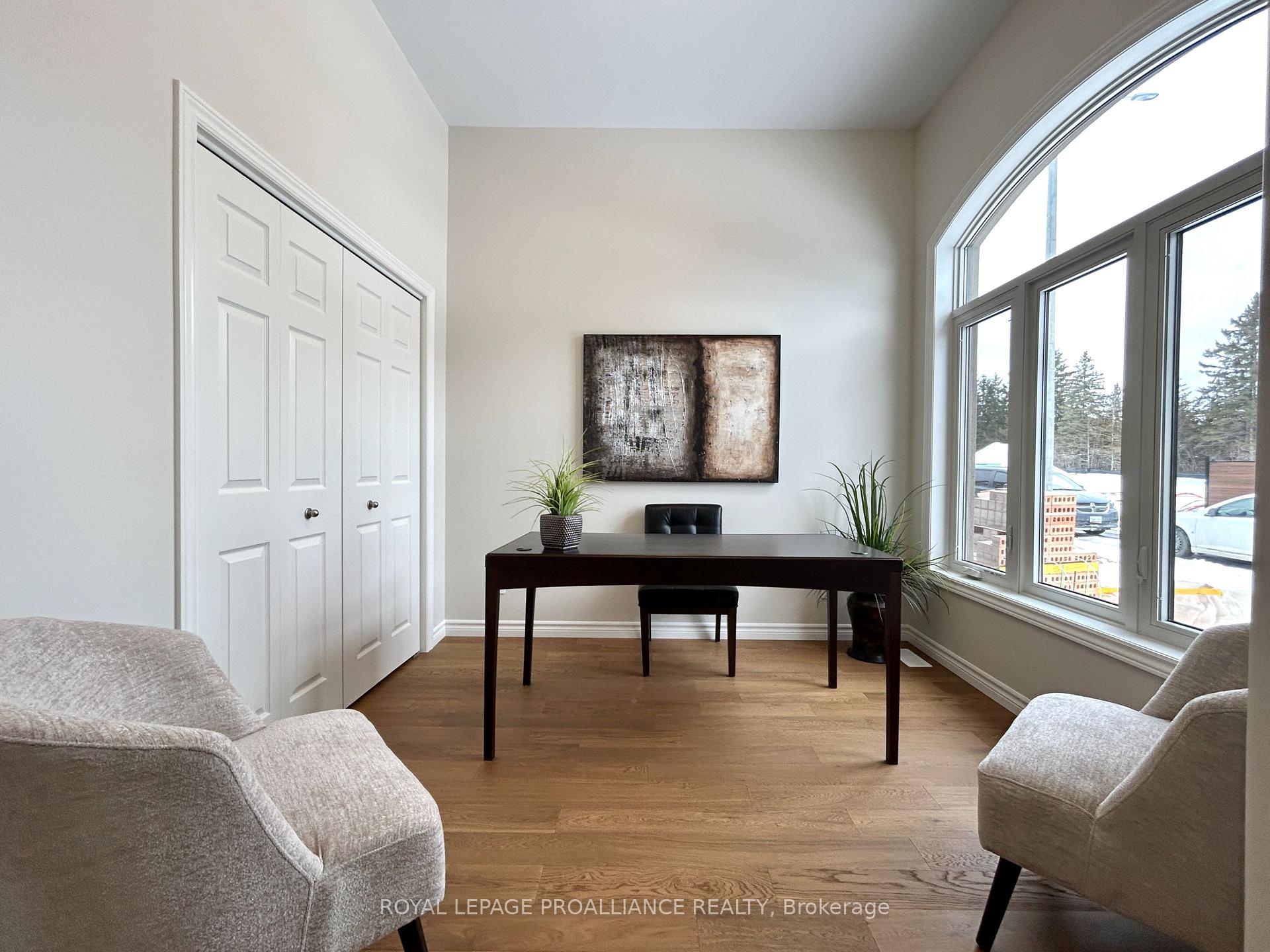 Photo 3 of Unit 8, 99 Cloverleaf Drive, Belleville, Thurlow Ward — HOMEH