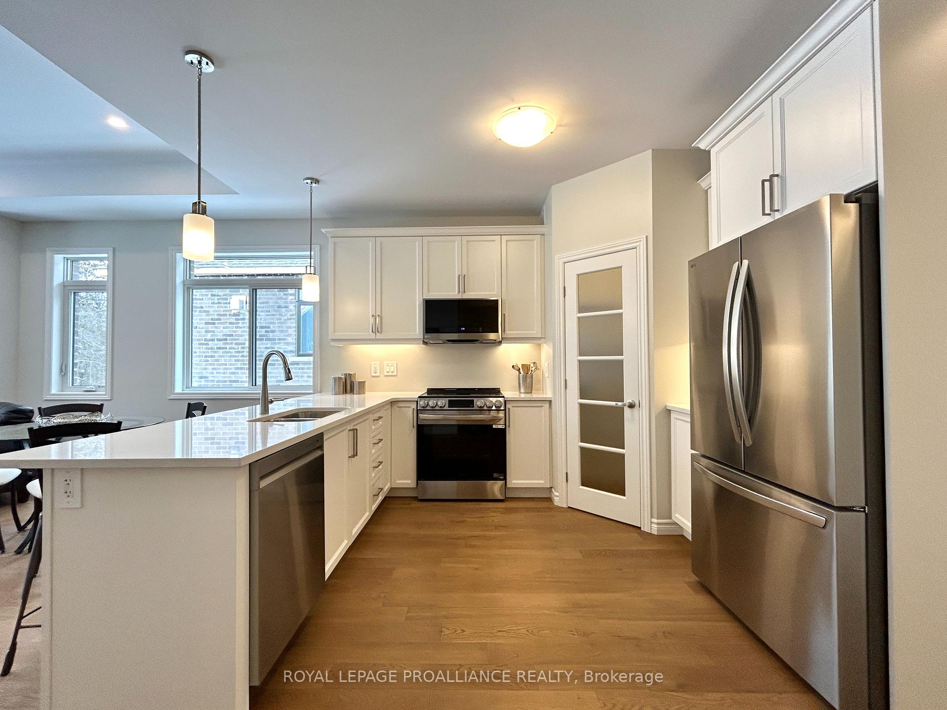 Photo 5 of Unit 8, 99 Cloverleaf Drive, Belleville, Thurlow Ward — HOMEH