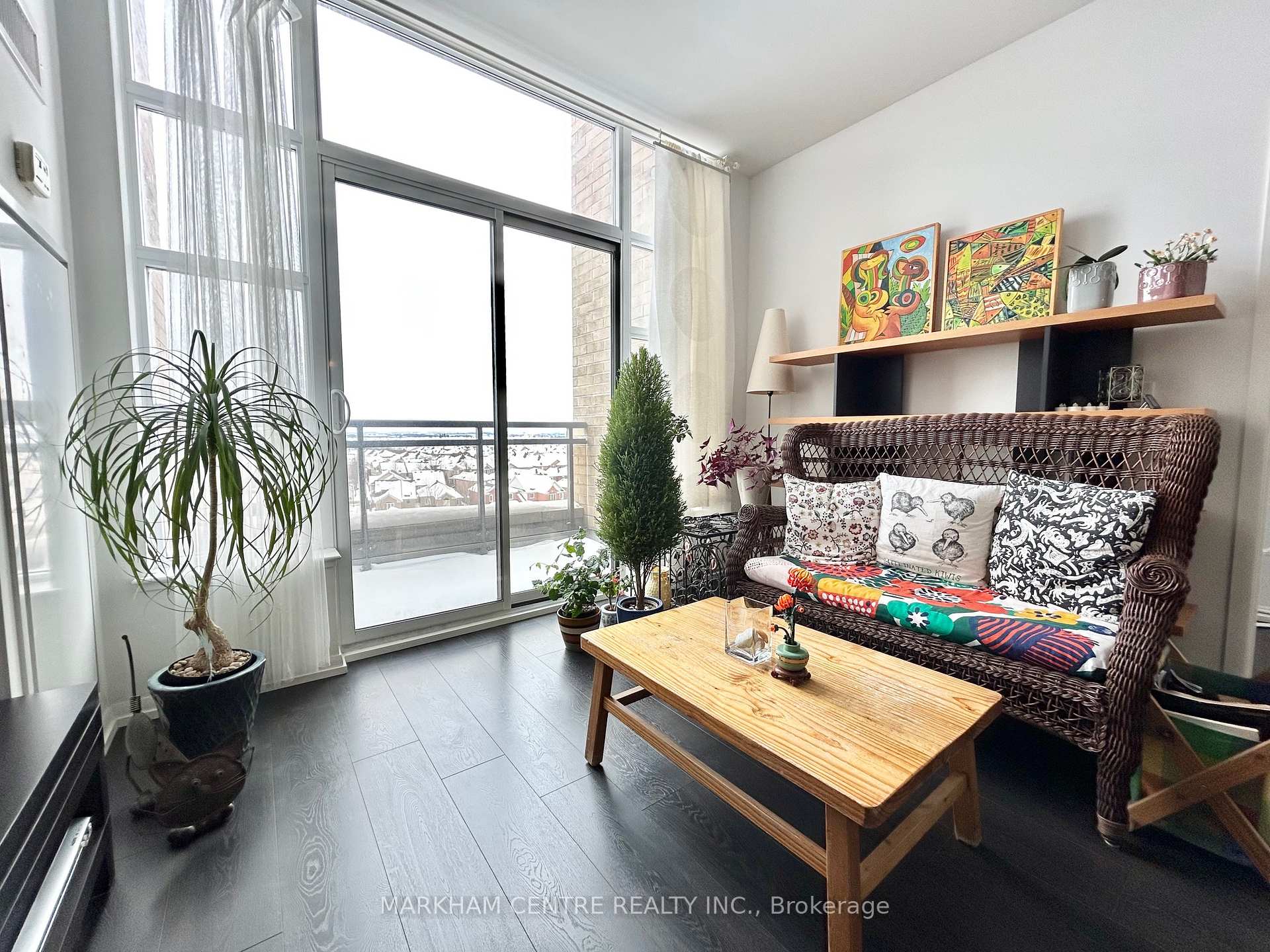 Photo 8 of Unit 715, 540 Bur Oak Avenue, Markham, Berczy — HOMEH
