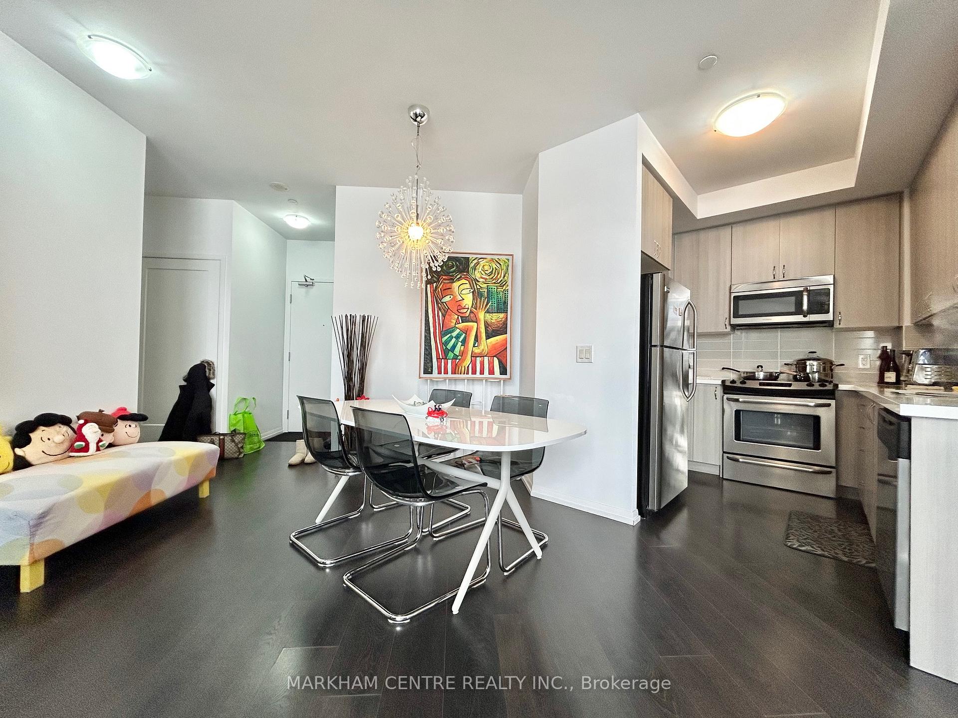 Photo 12 of Unit 715, 540 Bur Oak Avenue, Markham, Berczy — HOMEH