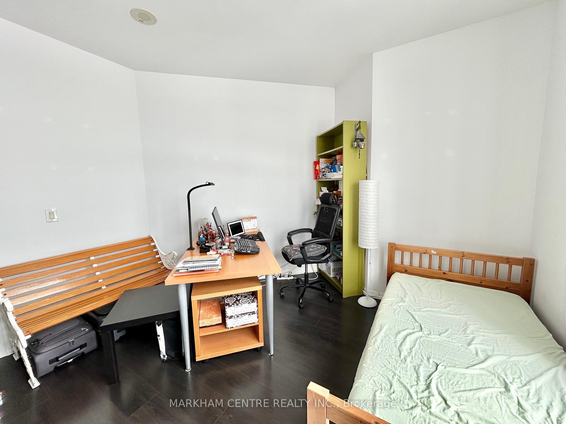 Photo 16 of Unit 715, 540 Bur Oak Avenue, Markham, Berczy — HOMEH