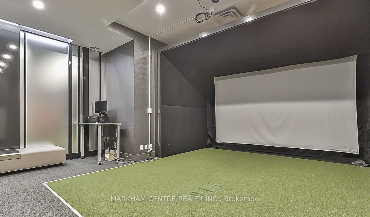 Photo 21 of Unit 715, 540 Bur Oak Avenue, Markham, Berczy — HOMEH
