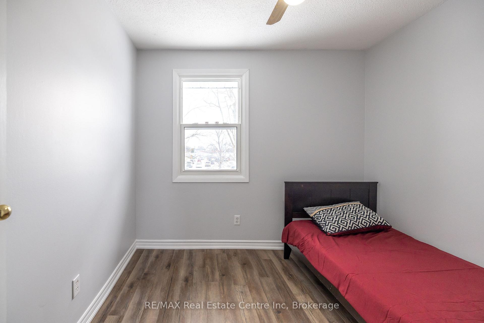 Photo 29 of Unit 207, 31 Greengate Road, Guelph, Junction/Onward Willow — HOMEH