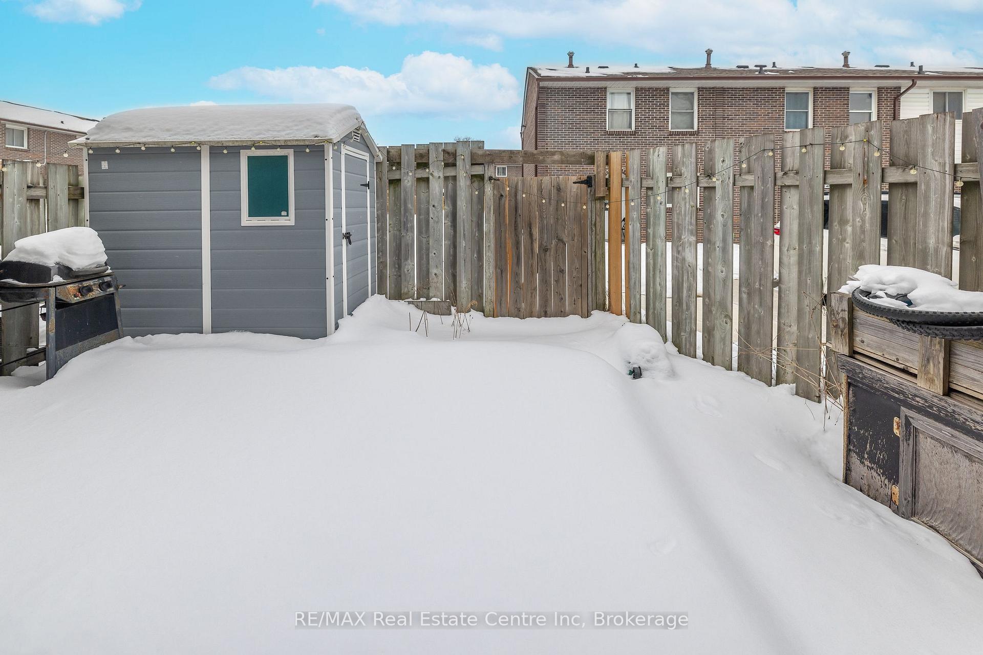 Photo 39 of Unit 207, 31 Greengate Road, Guelph, Junction/Onward Willow — HOMEH