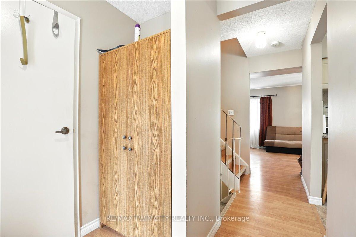 Photo 8 of Unit 65, 20 Paulander Drive, Kitchener — HOMEH