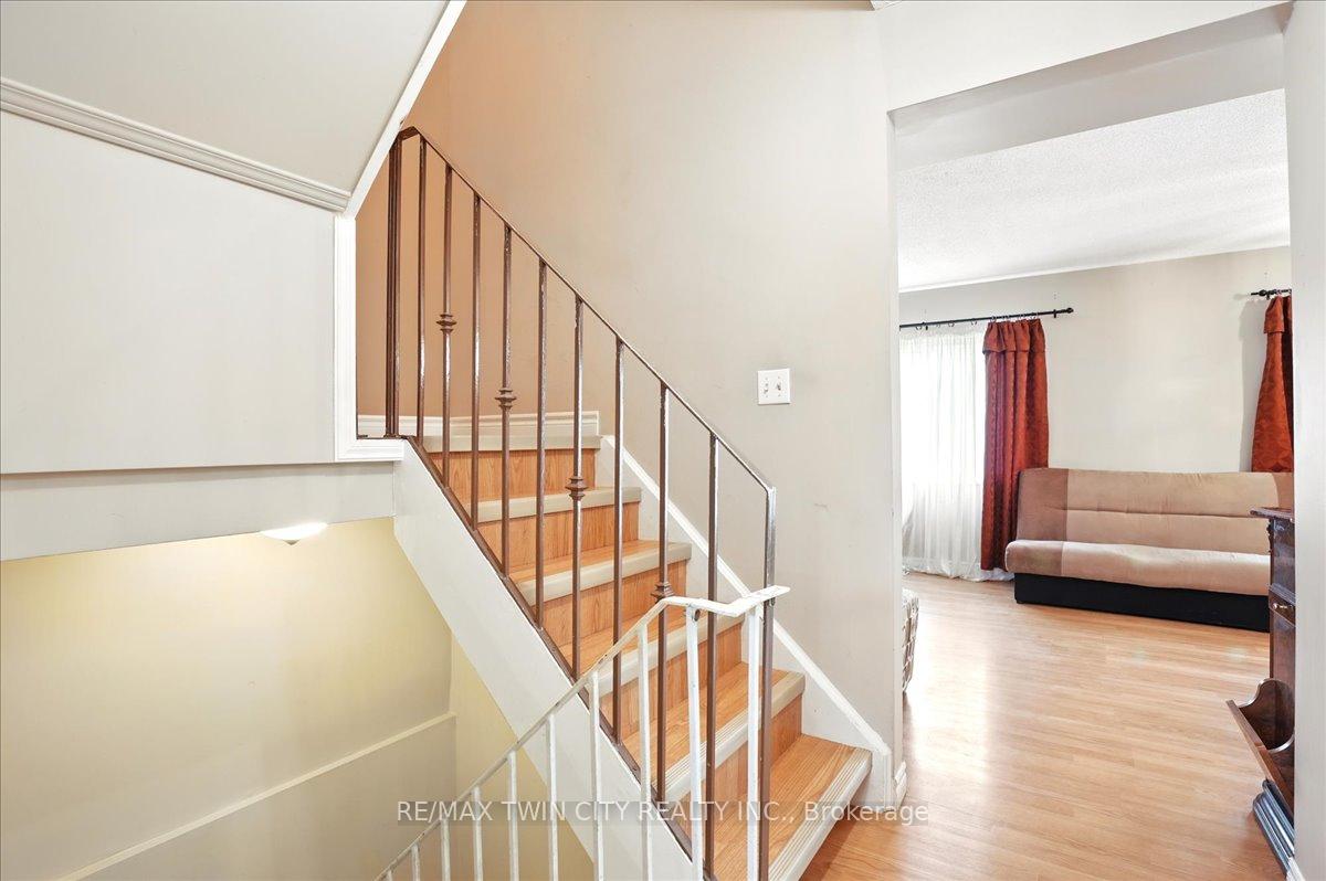 Photo 11 of Unit 65, 20 Paulander Drive, Kitchener — HOMEH