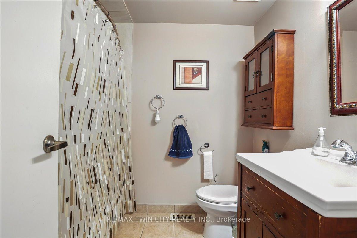 Photo 24 of Unit 65, 20 Paulander Drive, Kitchener — HOMEH