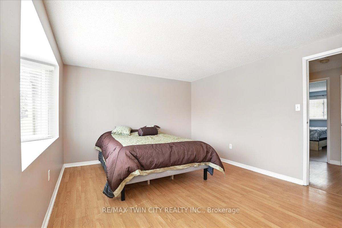 Photo 26 of Unit 65, 20 Paulander Drive, Kitchener — HOMEH