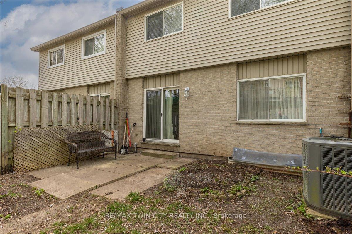 Photo 31 of Unit 65, 20 Paulander Drive, Kitchener — HOMEH