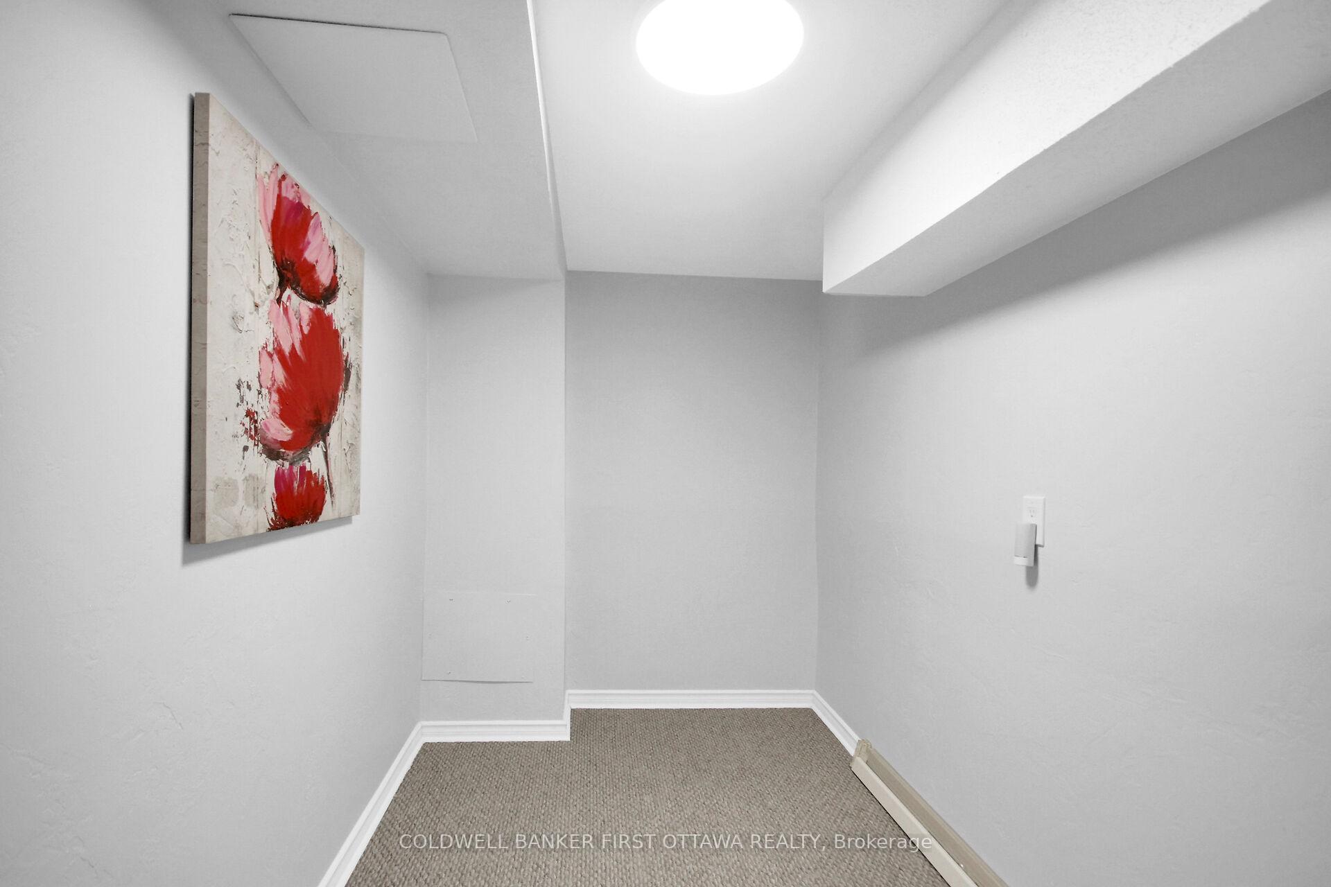 Photo 22 of Unit 28, 1466 Foxwell Street N, Ottawa, Pineview — HOMEH