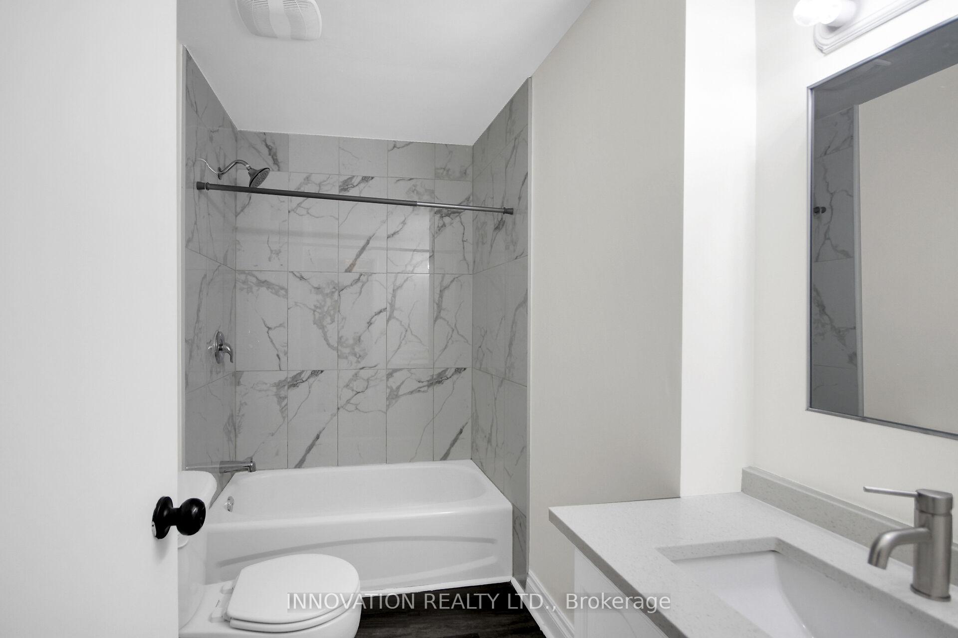 Photo 28 of 26 Corley Private, Ottawa, Heron Gate/Industrial Park — HOMEH