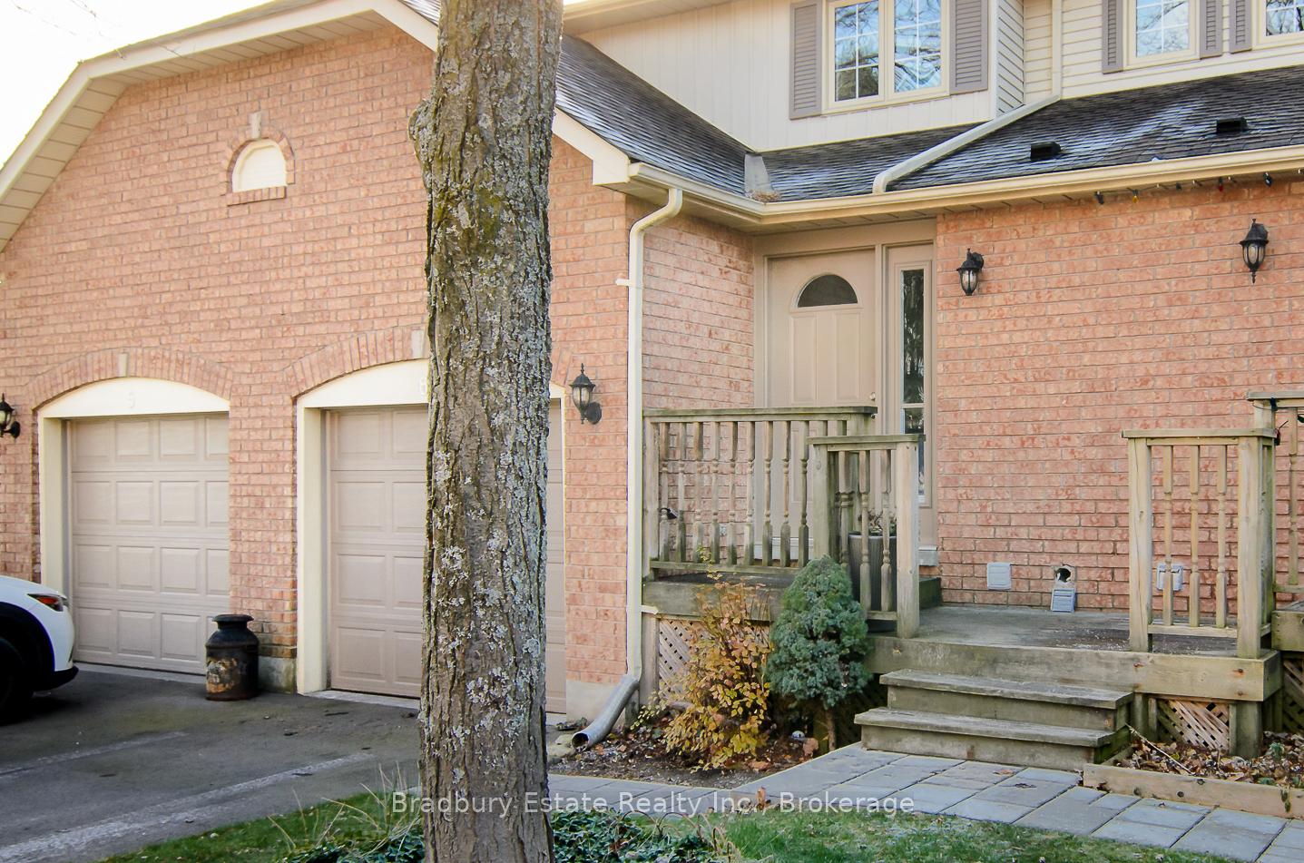 Front of Unit 6, 79 Braeheid Avenue